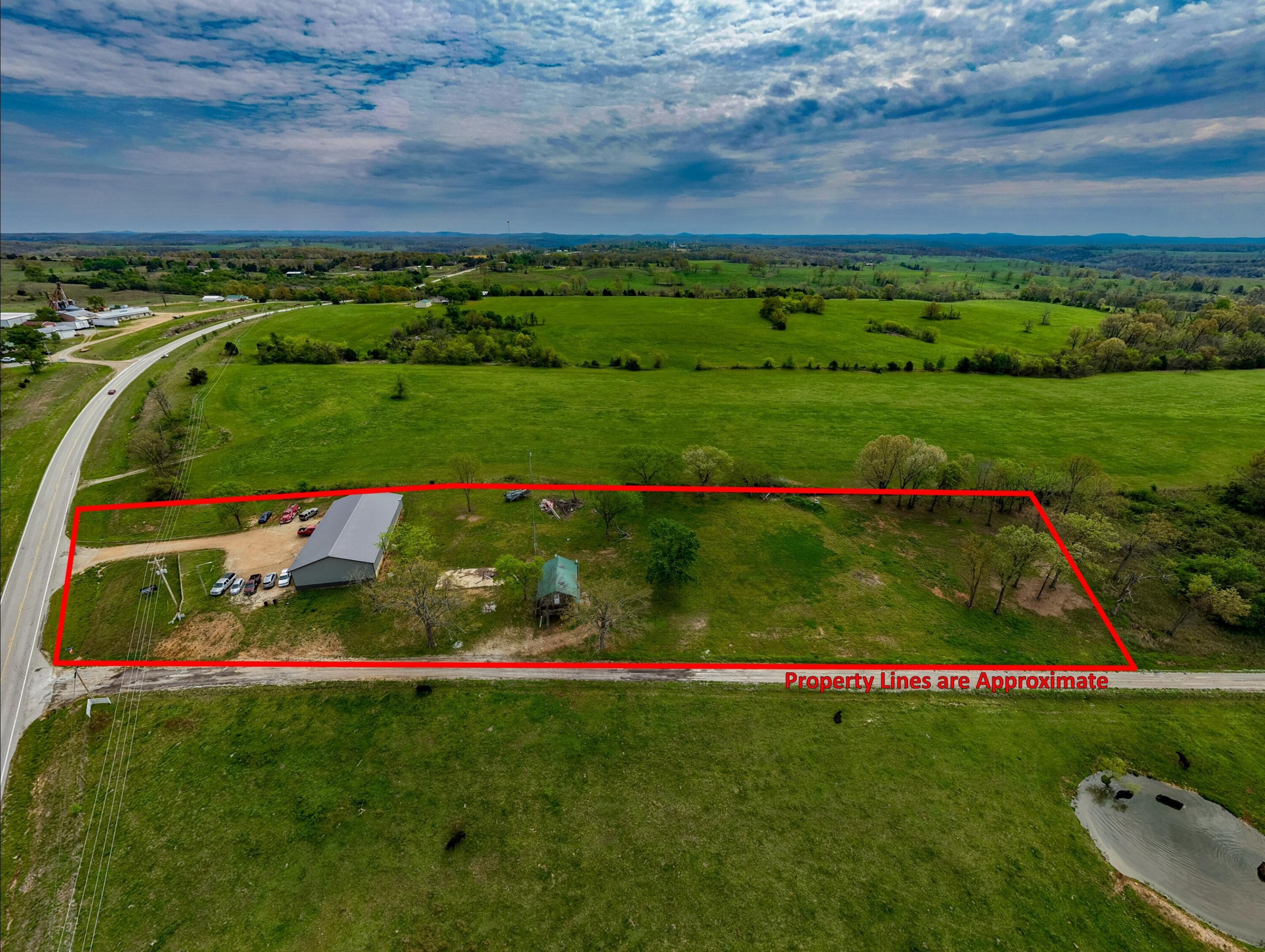 Photo 12 - Commercial Sale for sale – 28  Wallace Ranch Road  Theodosia, MO