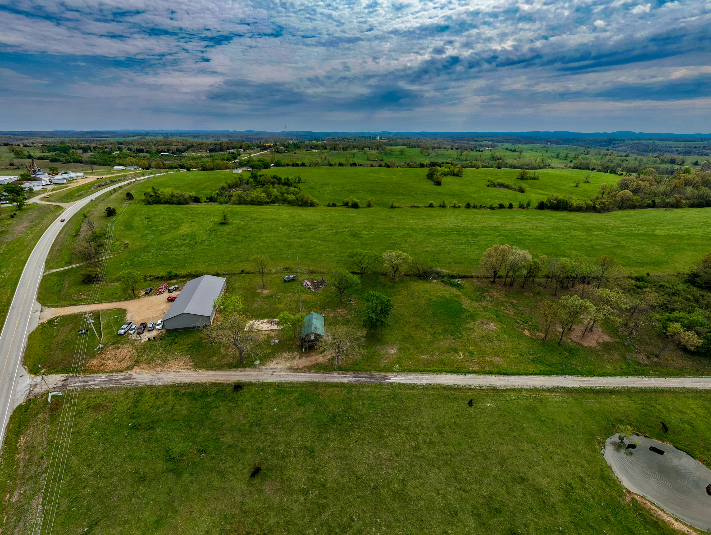 Photo 11 - Commercial Sale for sale – 28  Wallace Ranch Road  Theodosia, MO