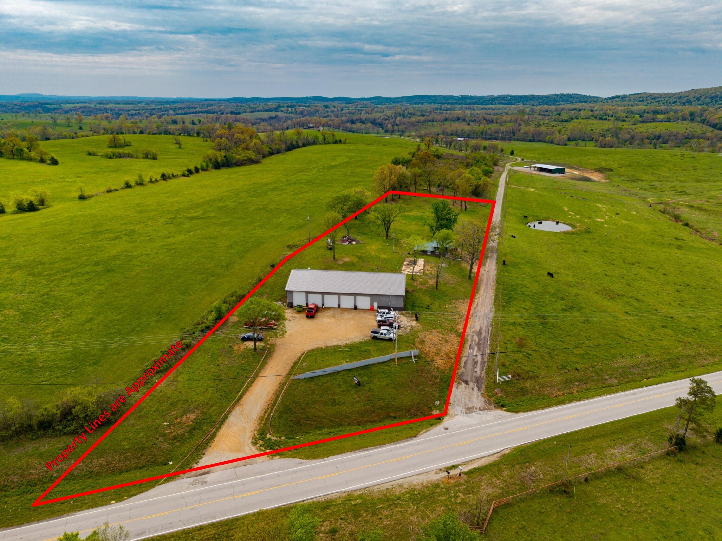 Photo 6 - Commercial Sale for sale – 28  Wallace Ranch Road  Theodosia, MO