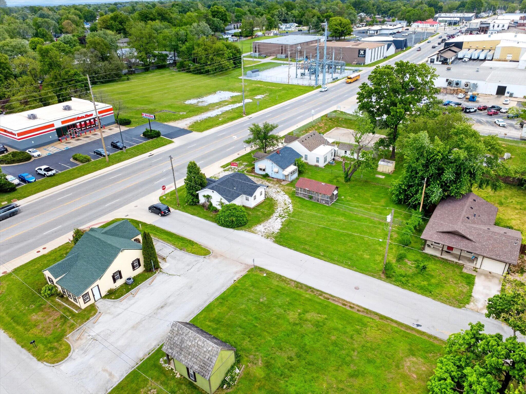 Photo 10 - Commercial Sale for sale – 214 W Mount Vernon Street  Nixa, MO