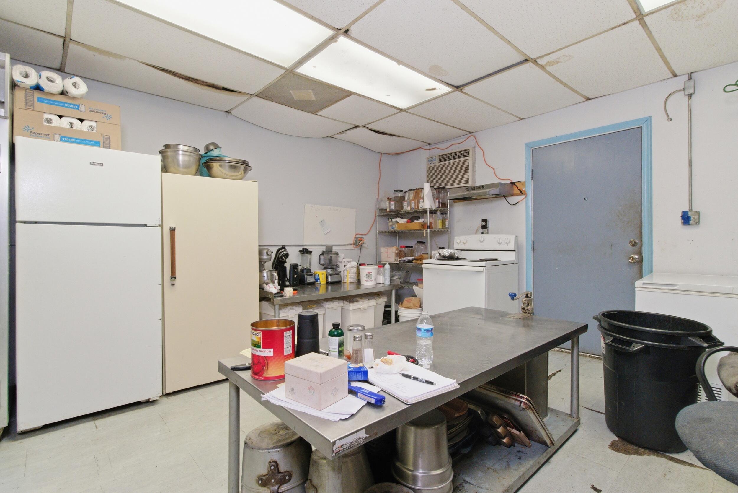 Photo 12 - Commercial Sale for sale – 515  Main Street  Cabool, MO