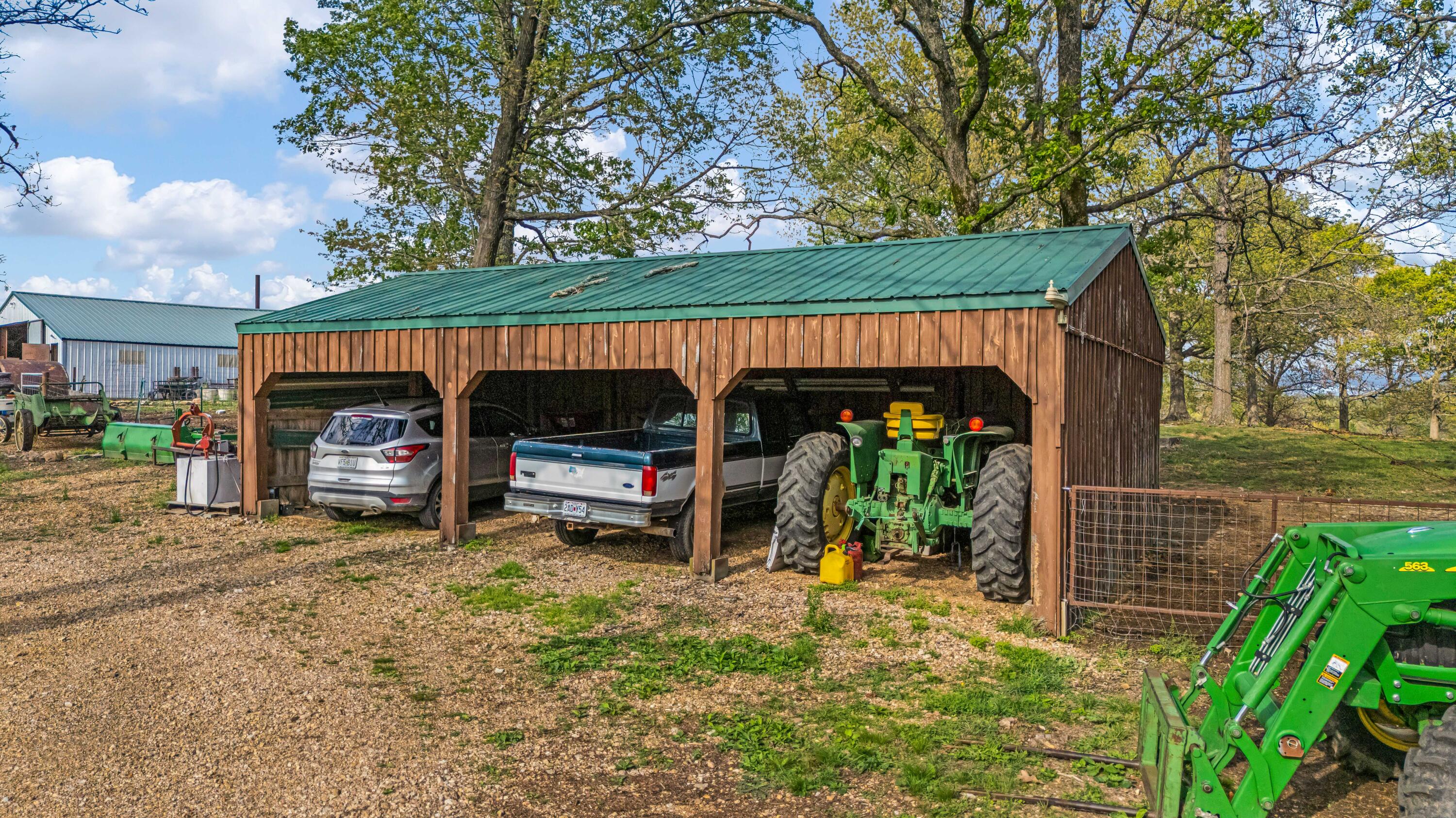Photo 31 - Farm for sale – 550  County Road 1990   Willow Springs, MO