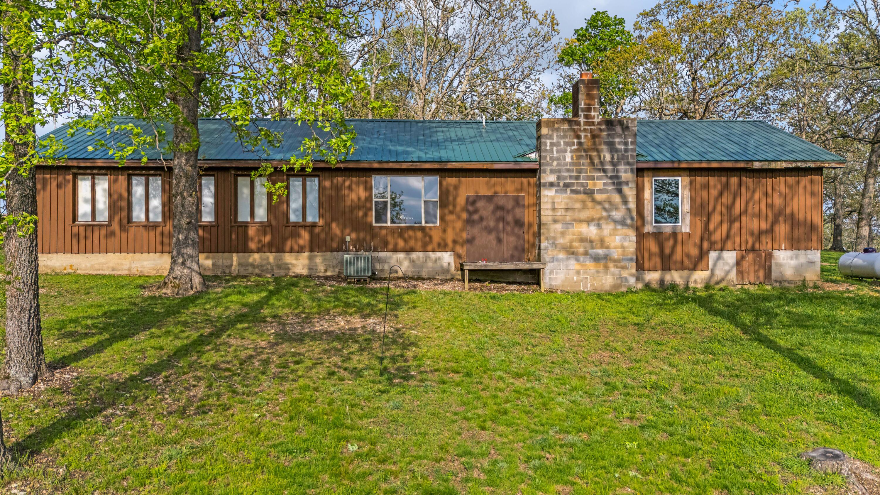 Photo 2 - Farm for sale – 550  County Road 1990   Willow Springs, MO