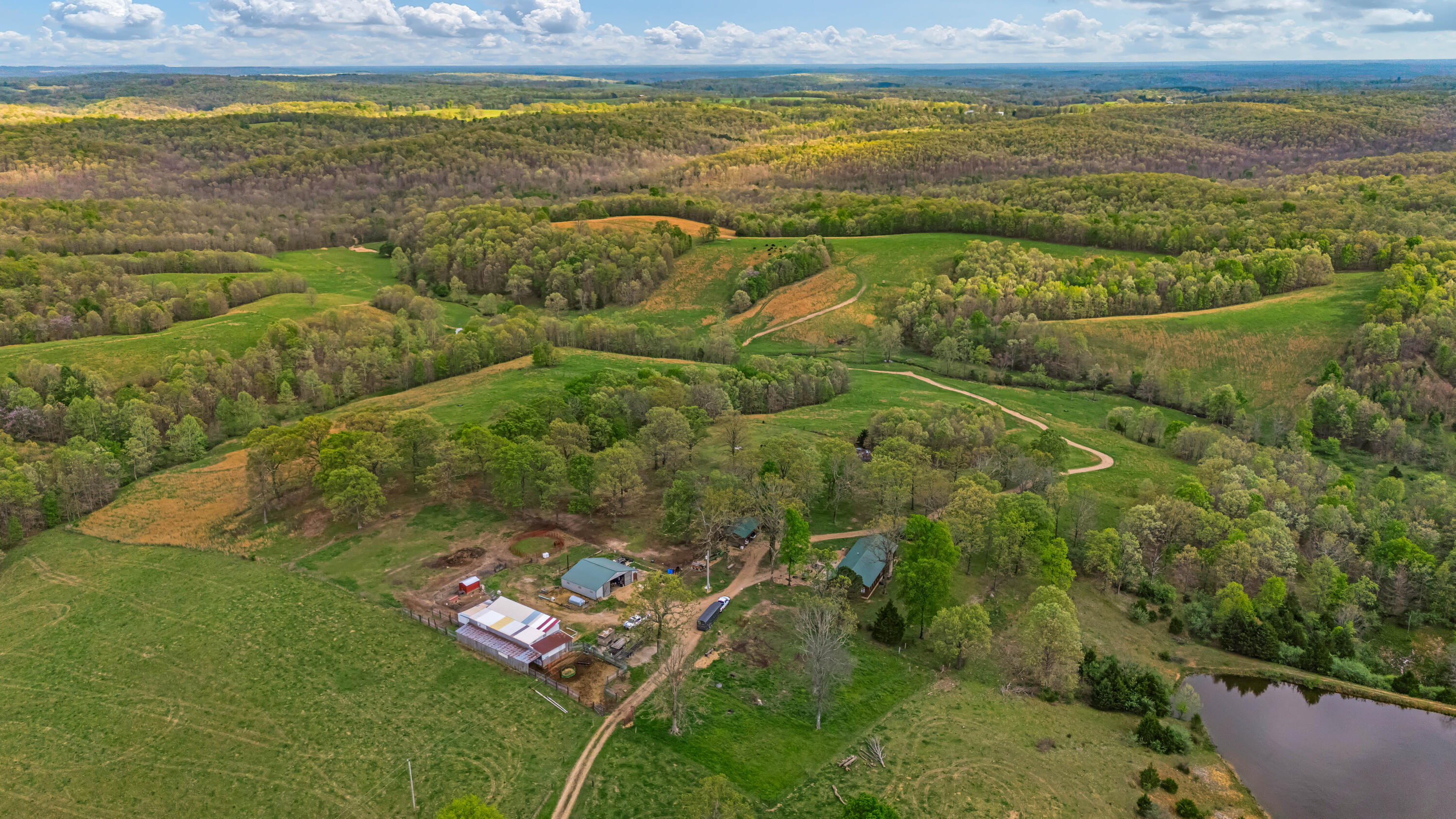 Photo 36 - Farm for sale – 550  County Road 1990   Willow Springs, MO