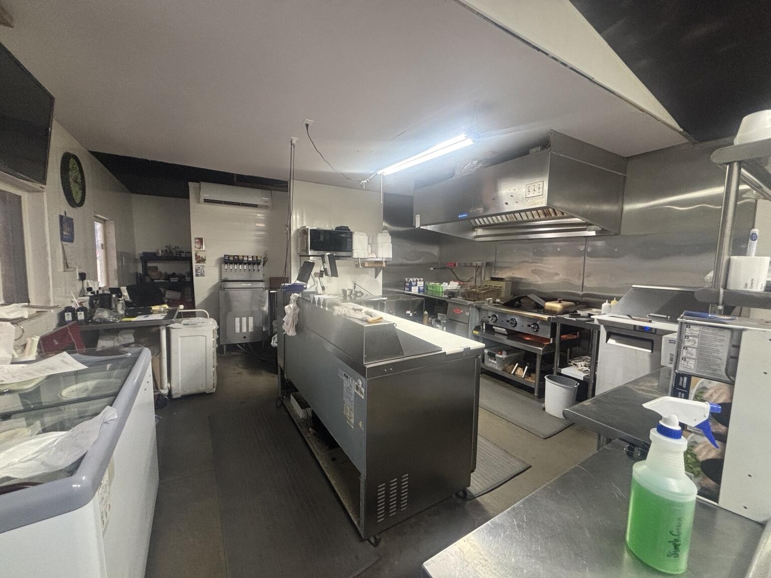Photo 7 - Commercial Sale for sale – 716 E 7th Street  Mountain View, MO