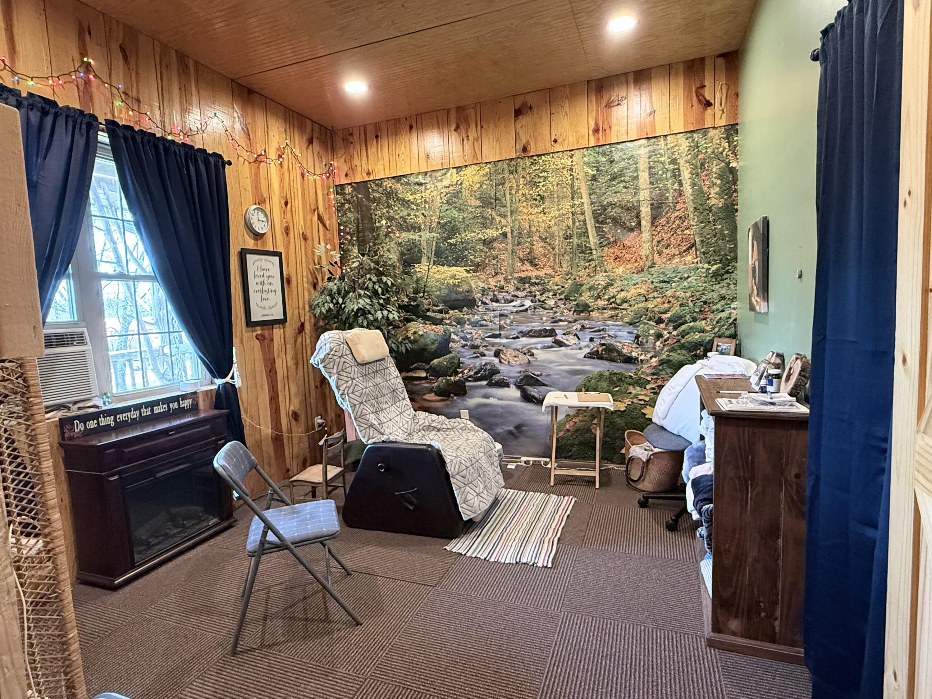 Photo 12 - Commercial Sale for sale – 401 N Busch Street  Mountain Grove, MO