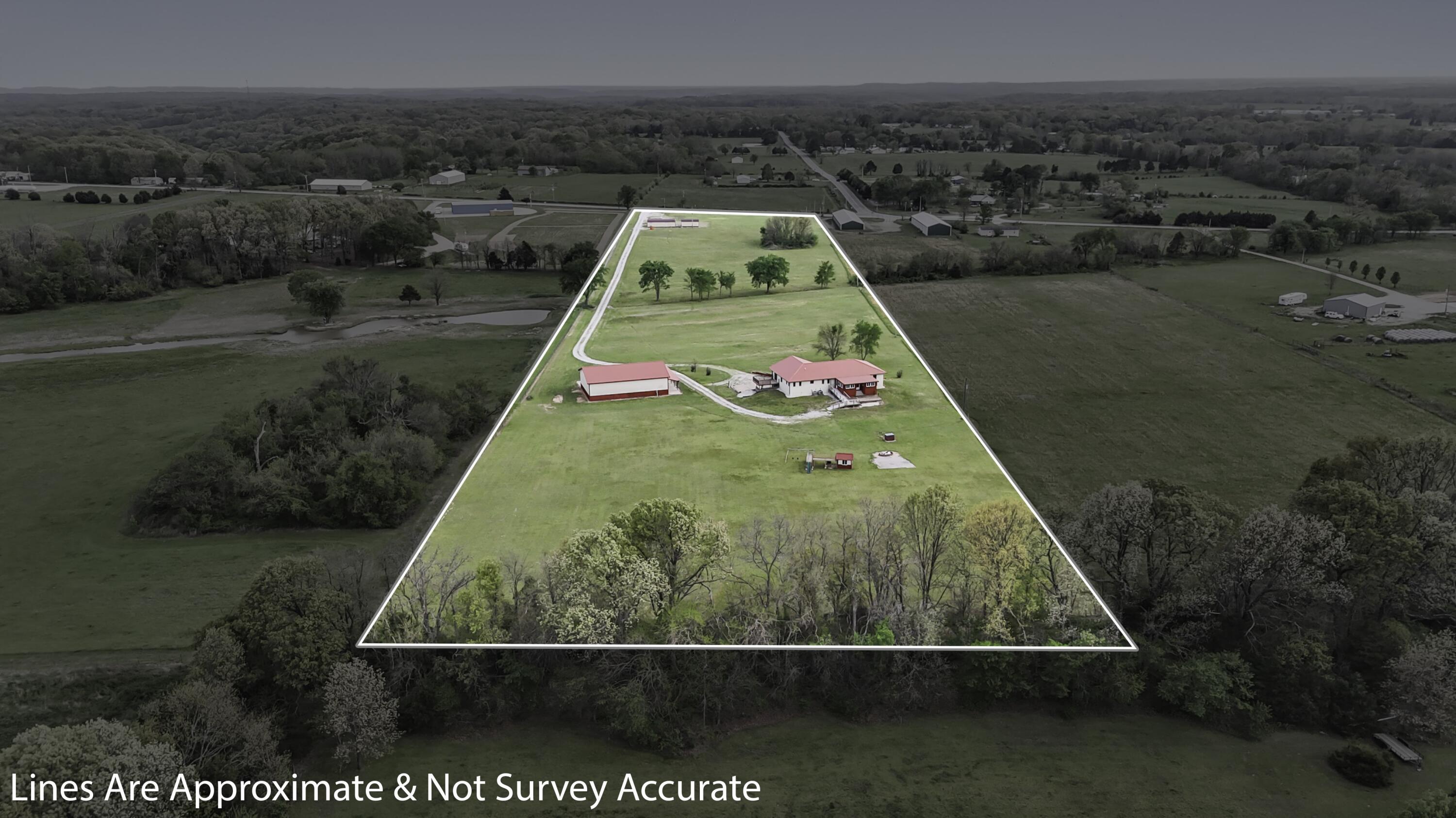 Photo 16 - Residential for sale – 19348  State Highway 76   Cassville, MO