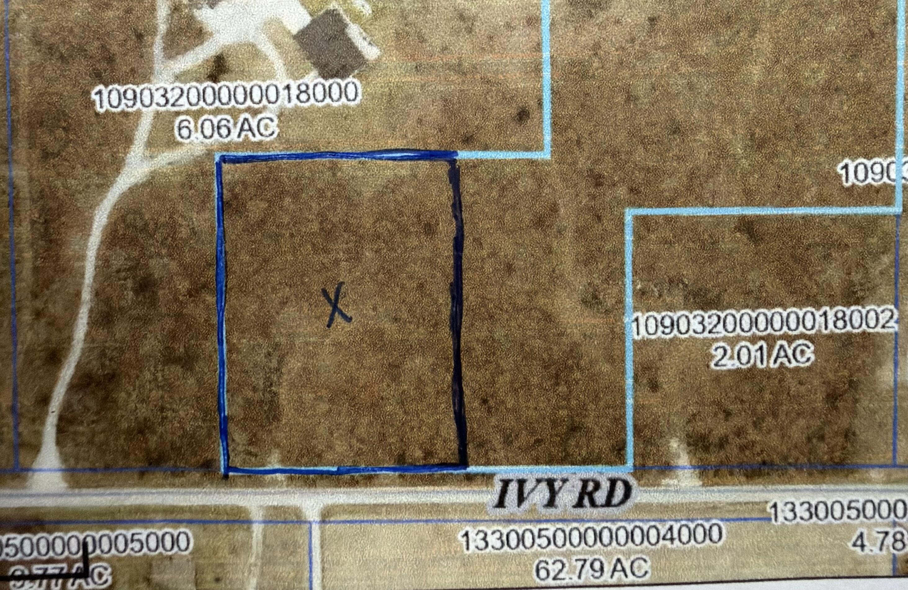 Photo 3 - Land for sale – Tract 1 E Ivy Road  Carthage, MO