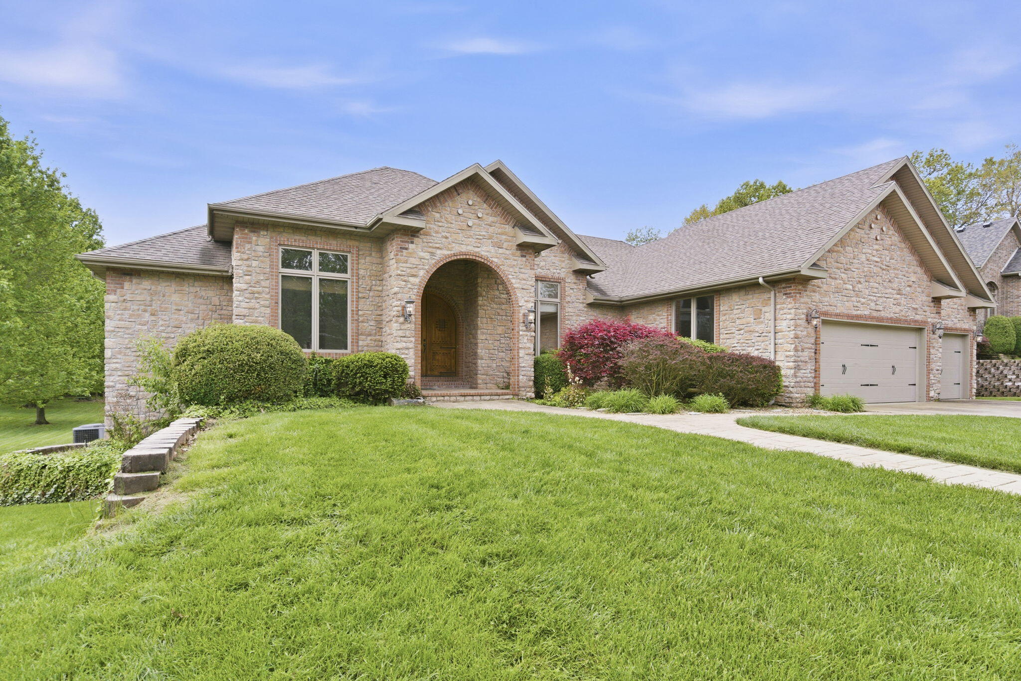 Photo 3 - Residential for sale – 4202  Buttonwood Drive  Nixa, MO