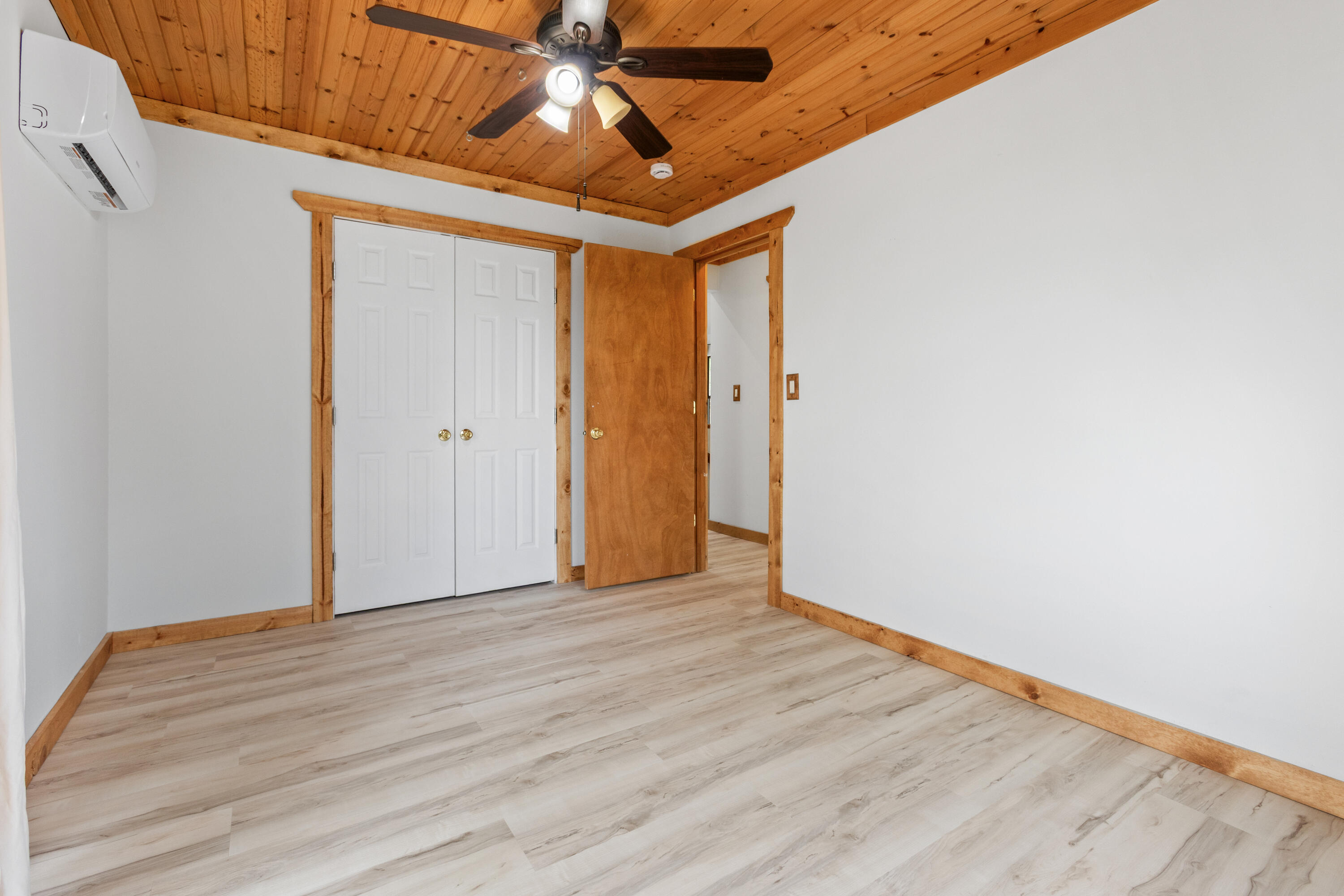 Photo 14 - Residential for sale – 250  Little Road Lane  Reeds Spring, MO