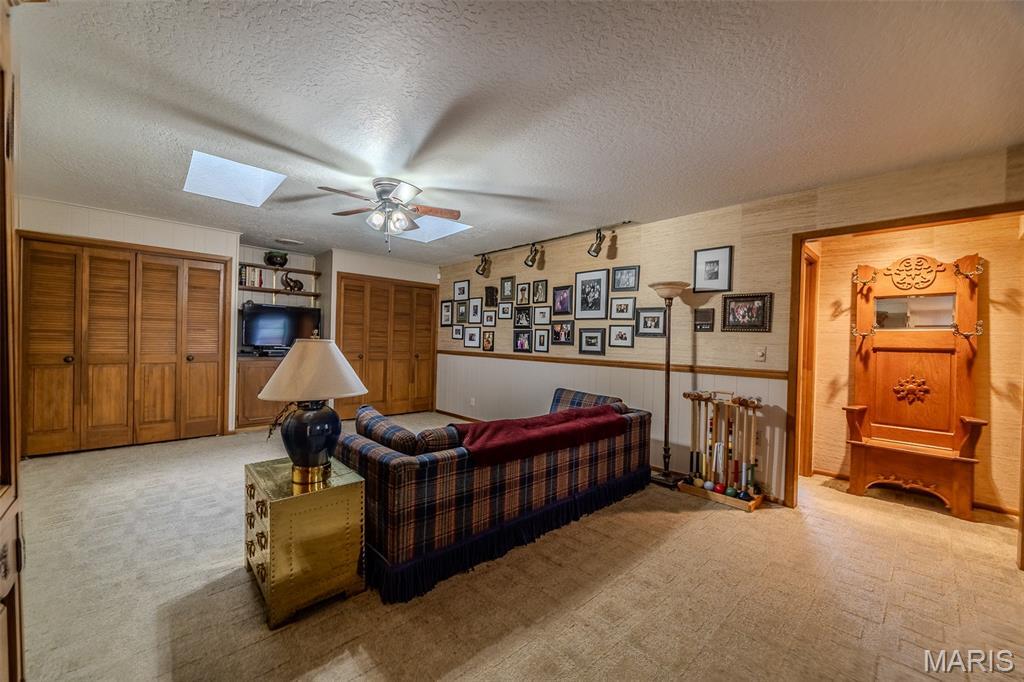 Photo 29 - Residential for sale – 21355  Ember Road  Lebanon, MO