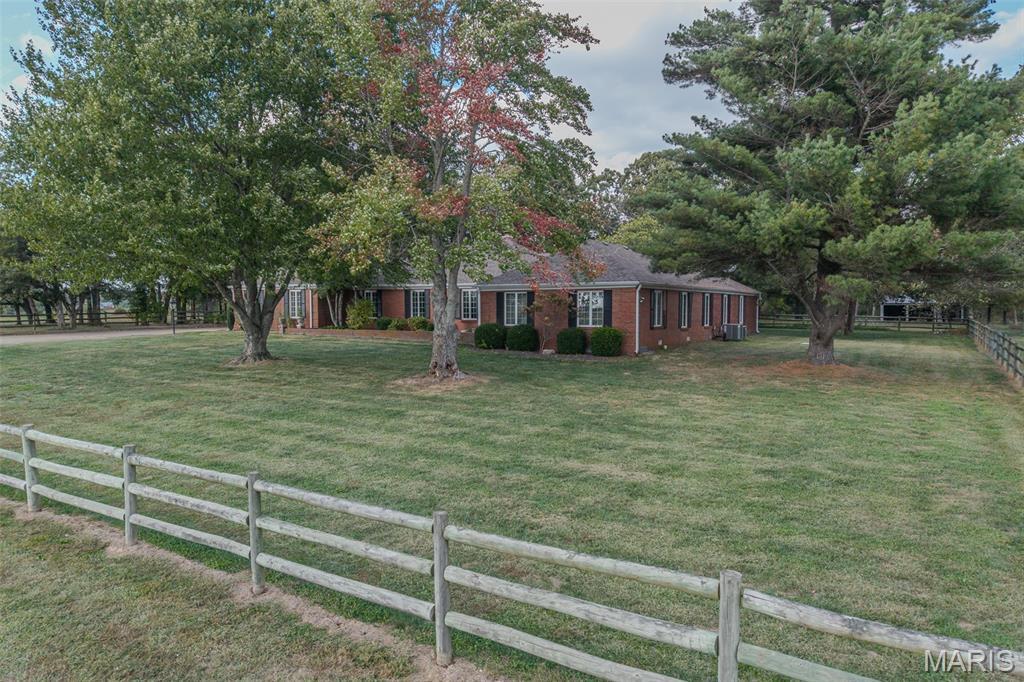 Photo 77 - Residential for sale – 21355  Ember Road  Lebanon, MO
