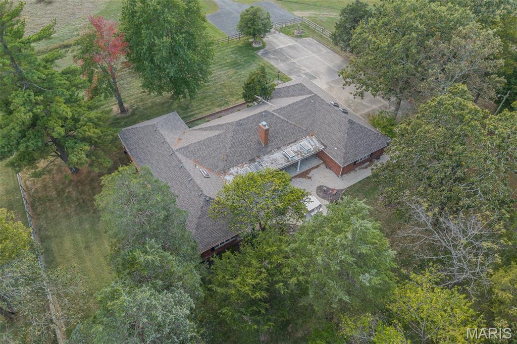 Photo 76 - Residential for sale – 21355  Ember Road  Lebanon, MO