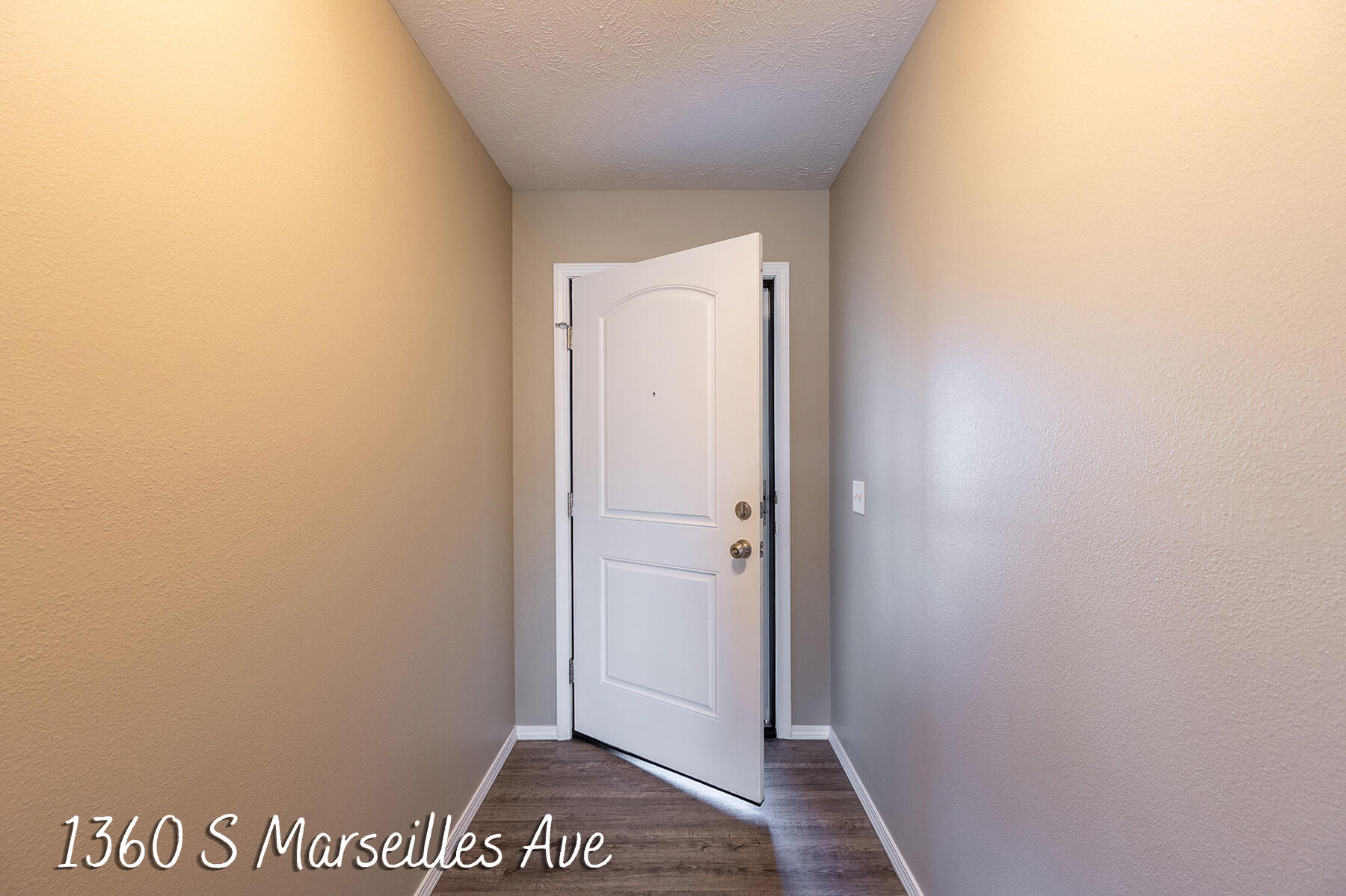 Photo 5 - Residential for sale – 1360 S Marseilles Avenue  Republic, MO