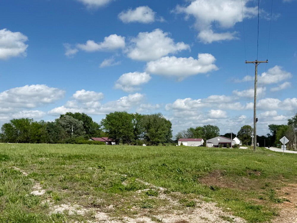 Photo 8 - Land for sale – 6777 E Highway 32   El Dorado Springs, MO