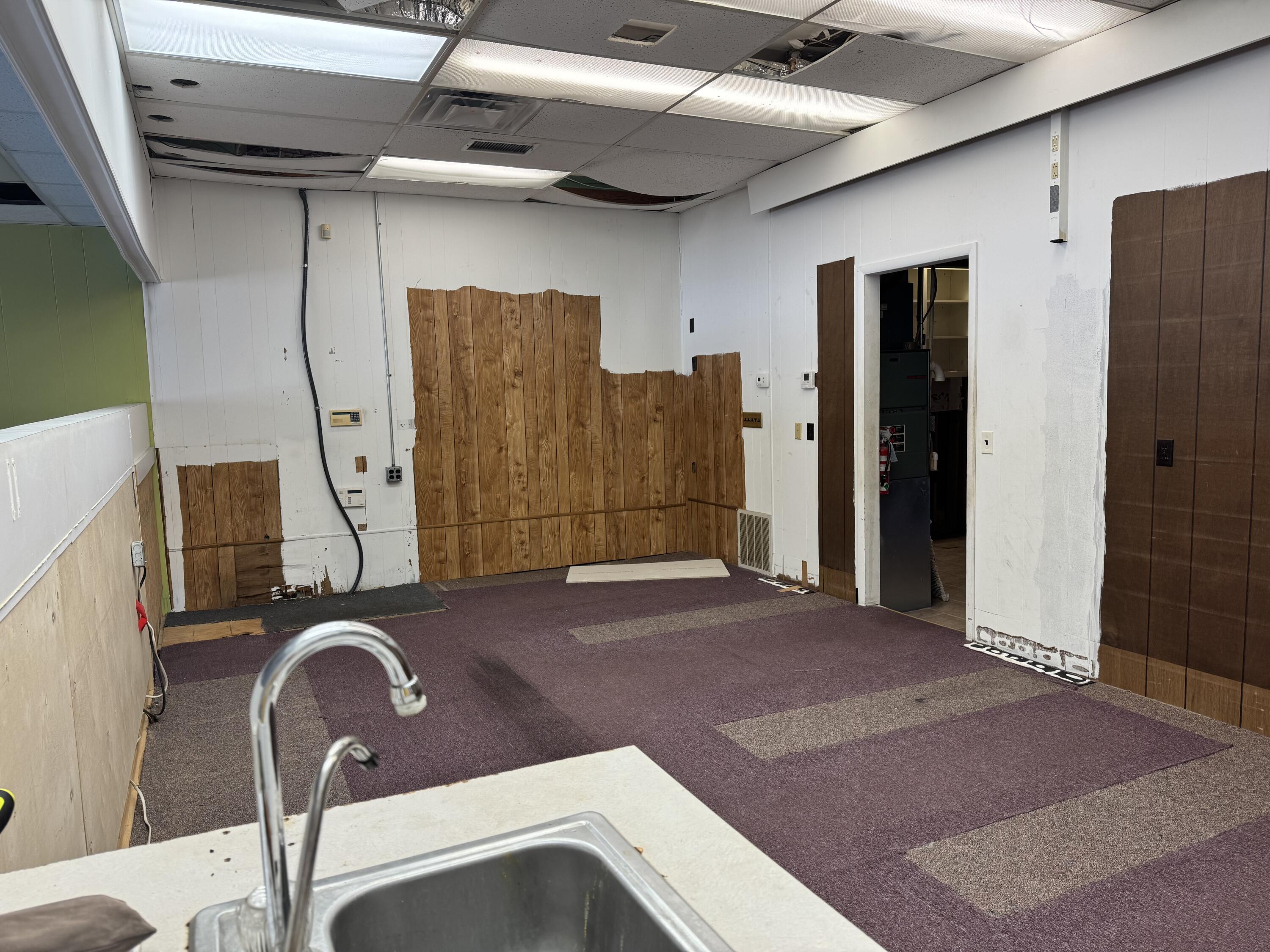 Photo 9 - Commercial Sale for sale – 101  East Main Street   Willow Springs, MO