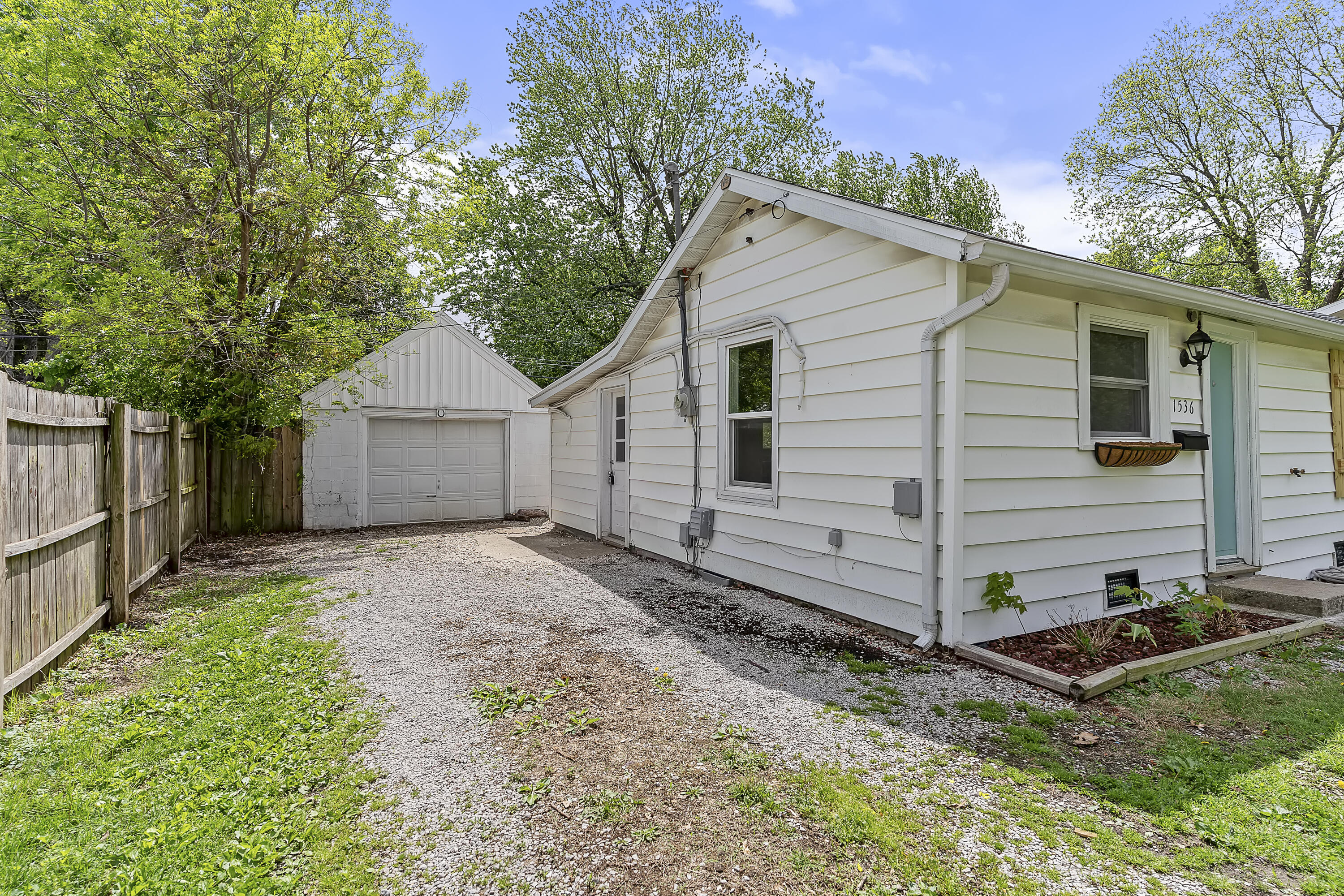 Photo 23 - Residential for sale – 1536 E Whiteside Street  Springfield, MO