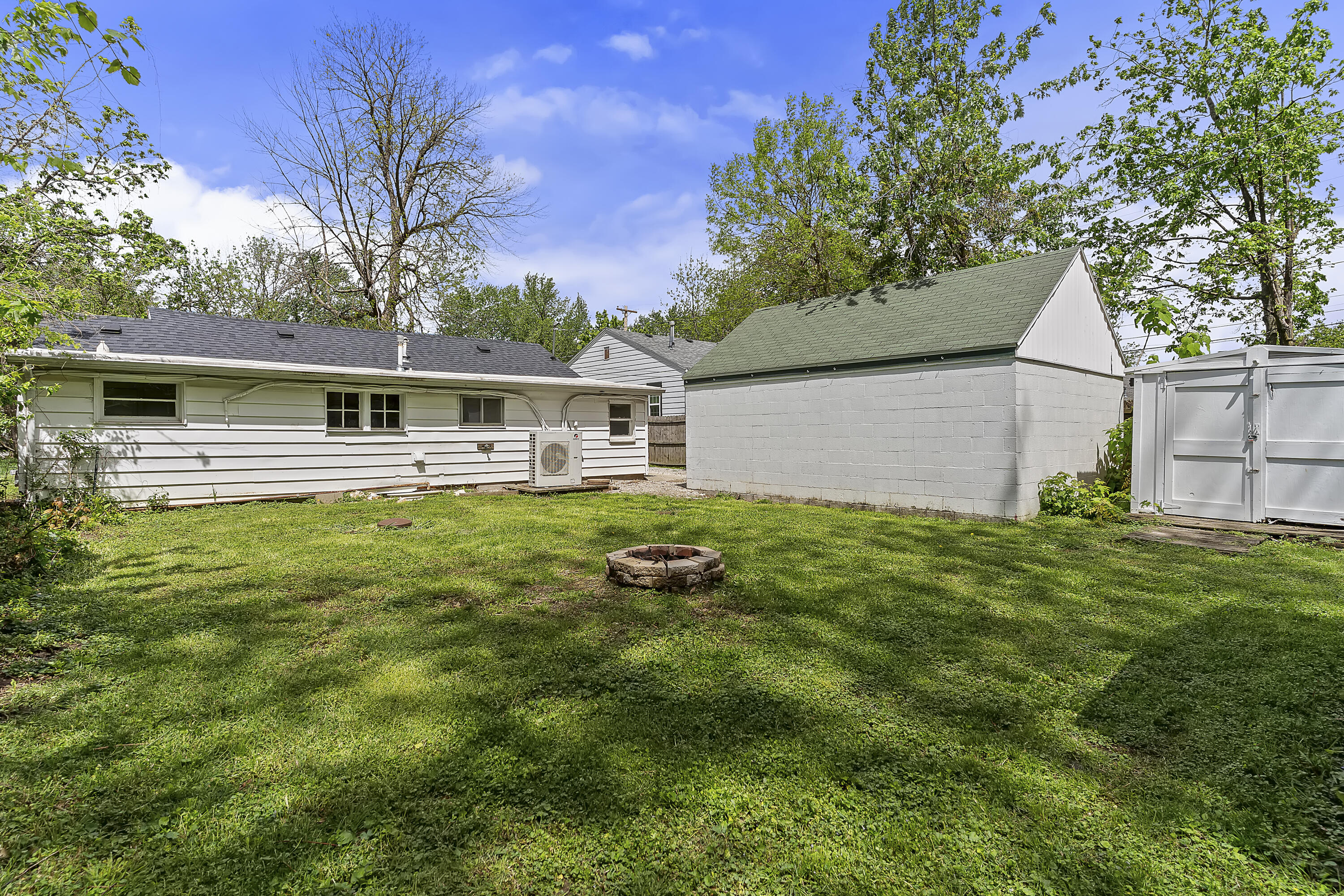 Photo 25 - Residential for sale – 1536 E Whiteside Street  Springfield, MO