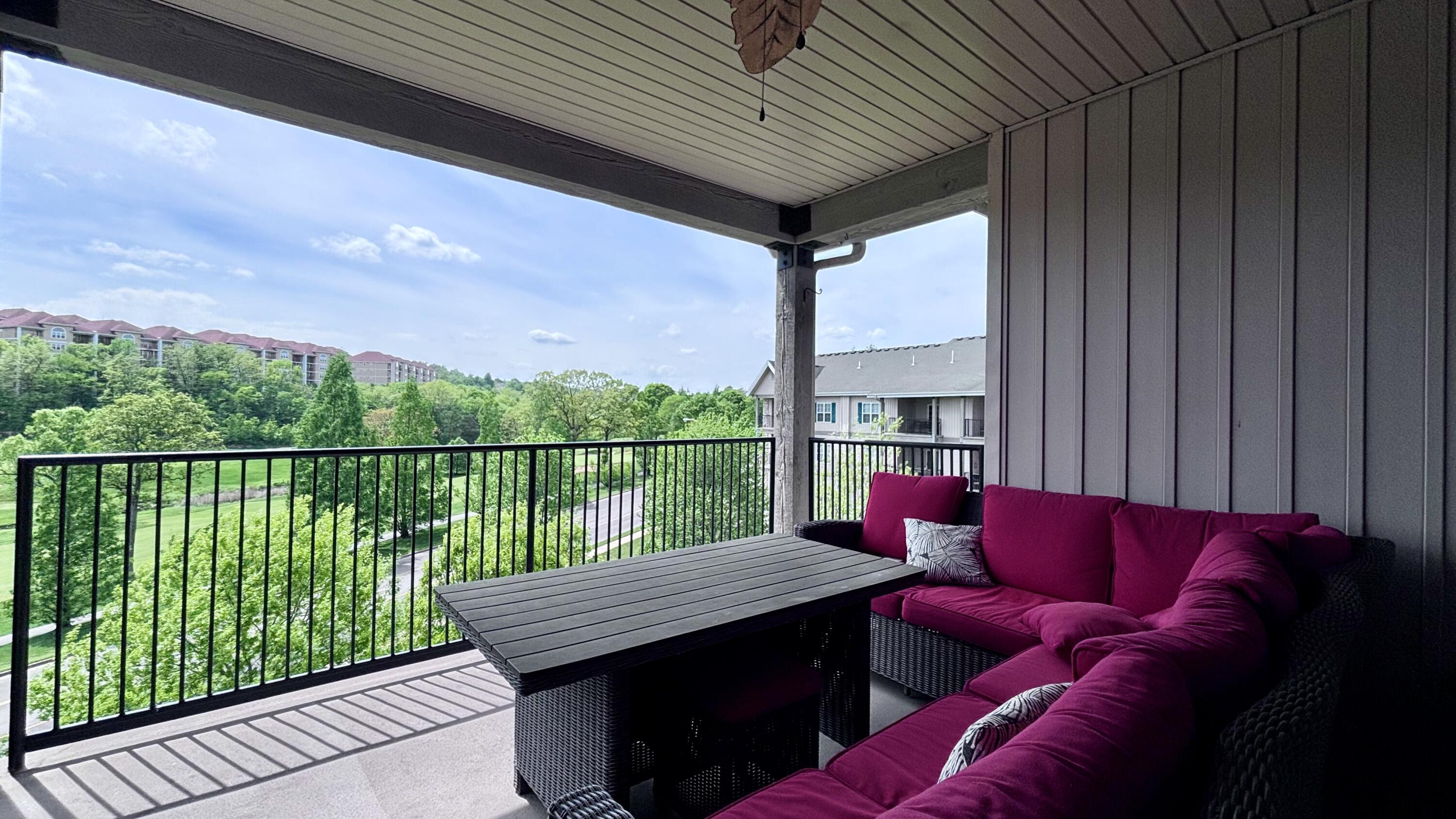 Photo 13 - Residential for sale – 310 S Wildwood Drive  Branson, MO