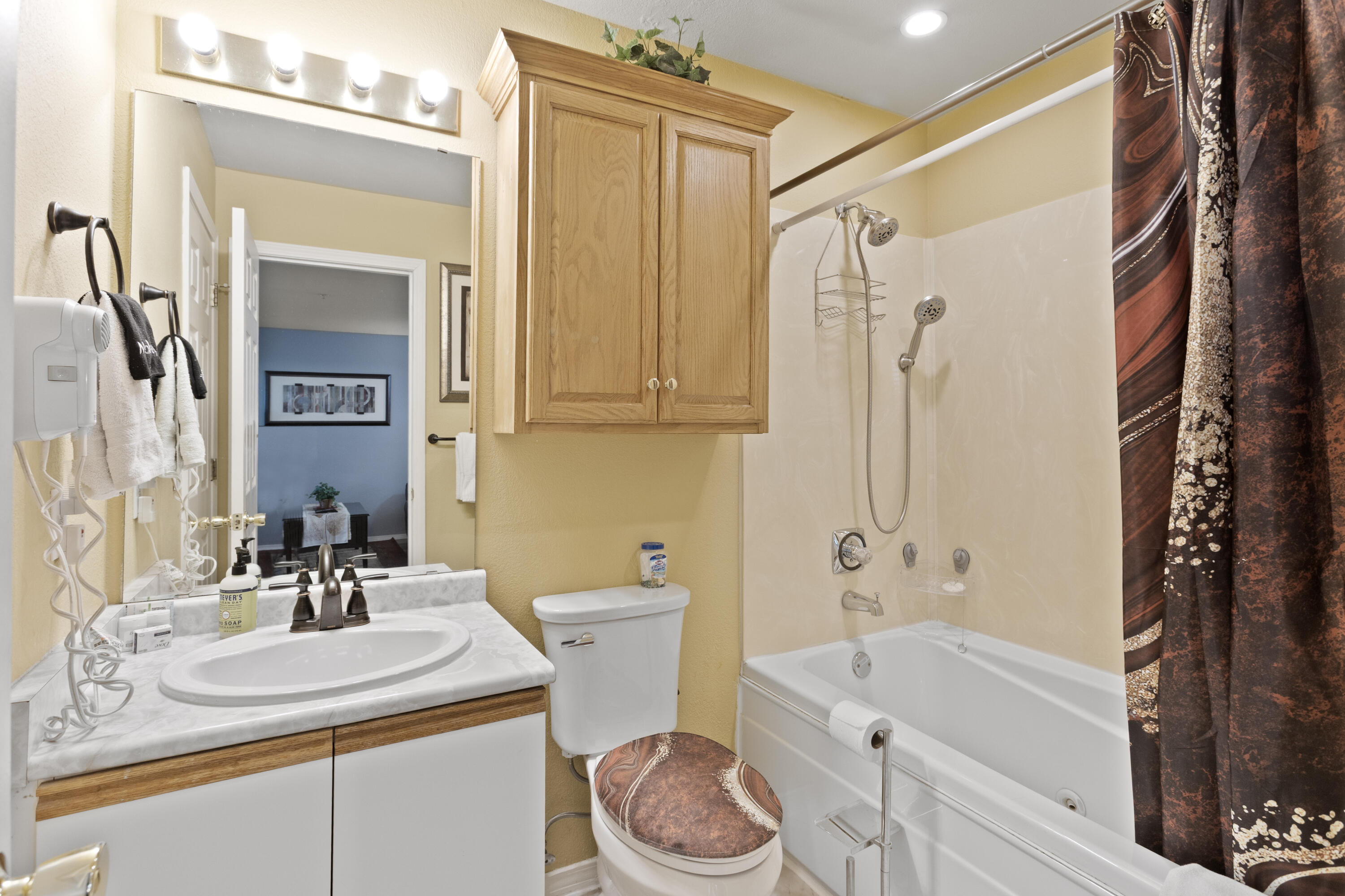 Photo 18 - Residential for sale – 200  Golf View Drive  Branson, MO