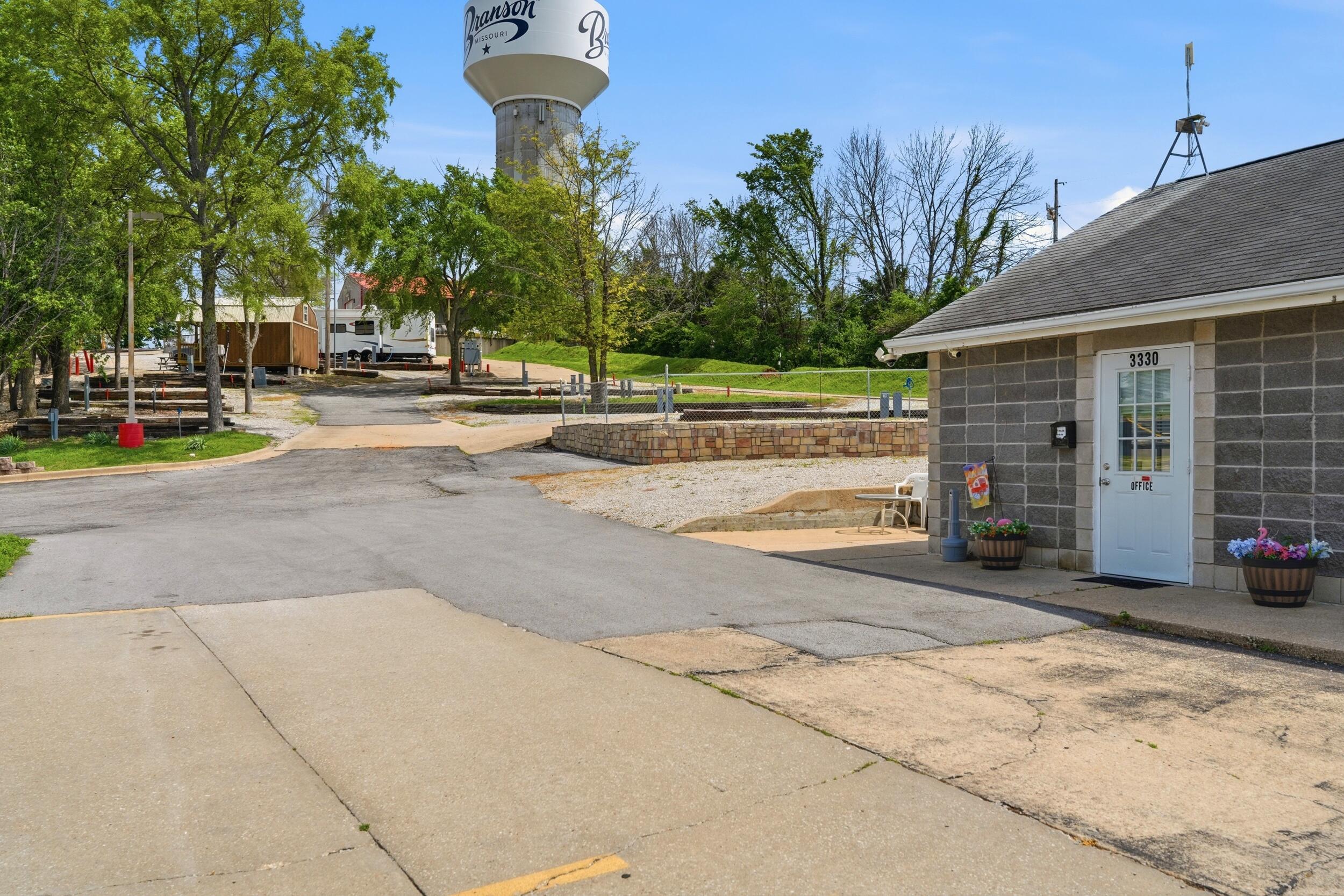 Photo 53 - Commercial Sale for sale – 3330  West Harvey Lane   Branson, MO