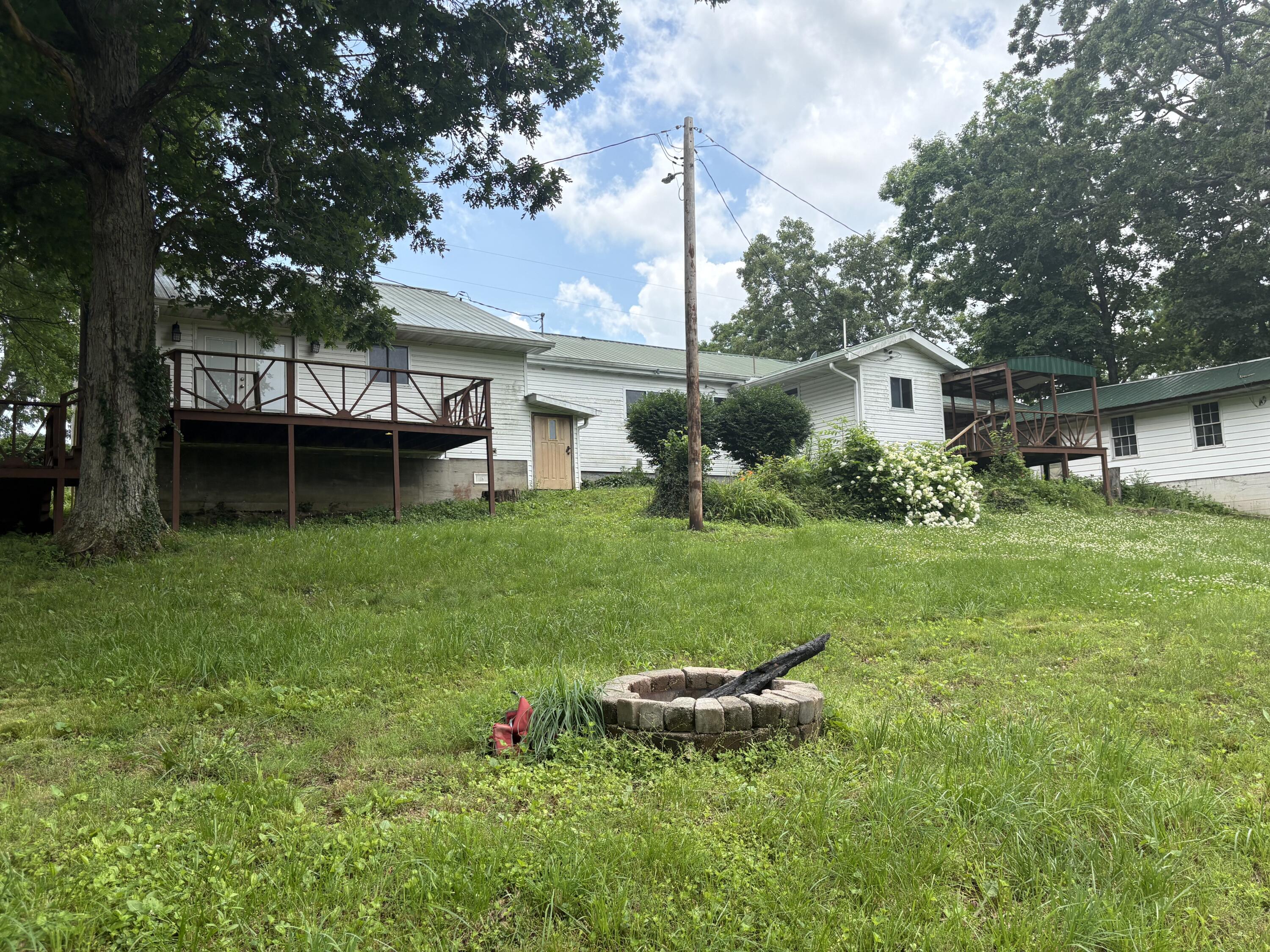 Photo 34 - Residential for sale – 7440  Highway 17   Houston, MO