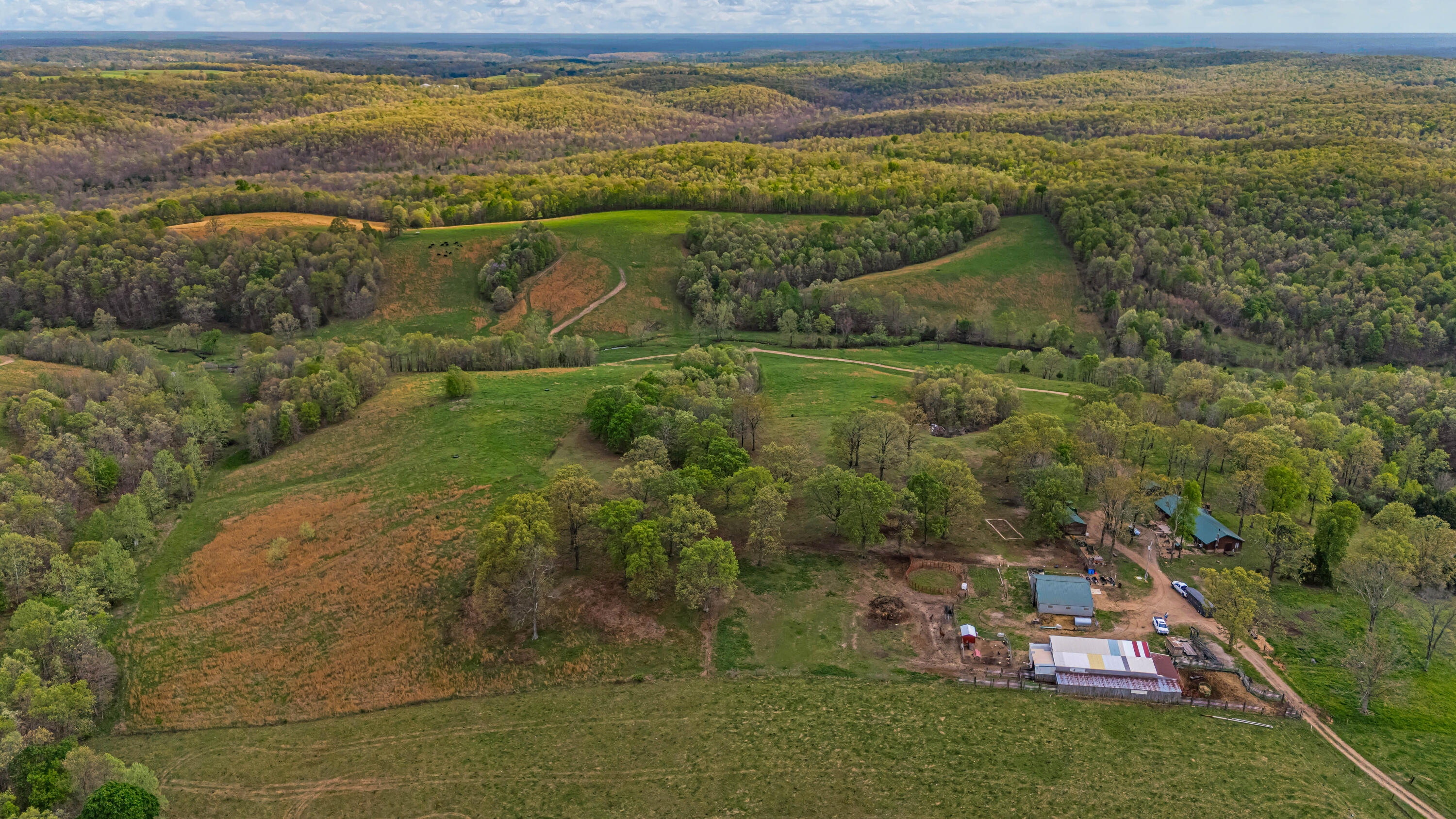 Photo 41 - Residential for sale – 550  County Road 1990   Willow Springs, MO