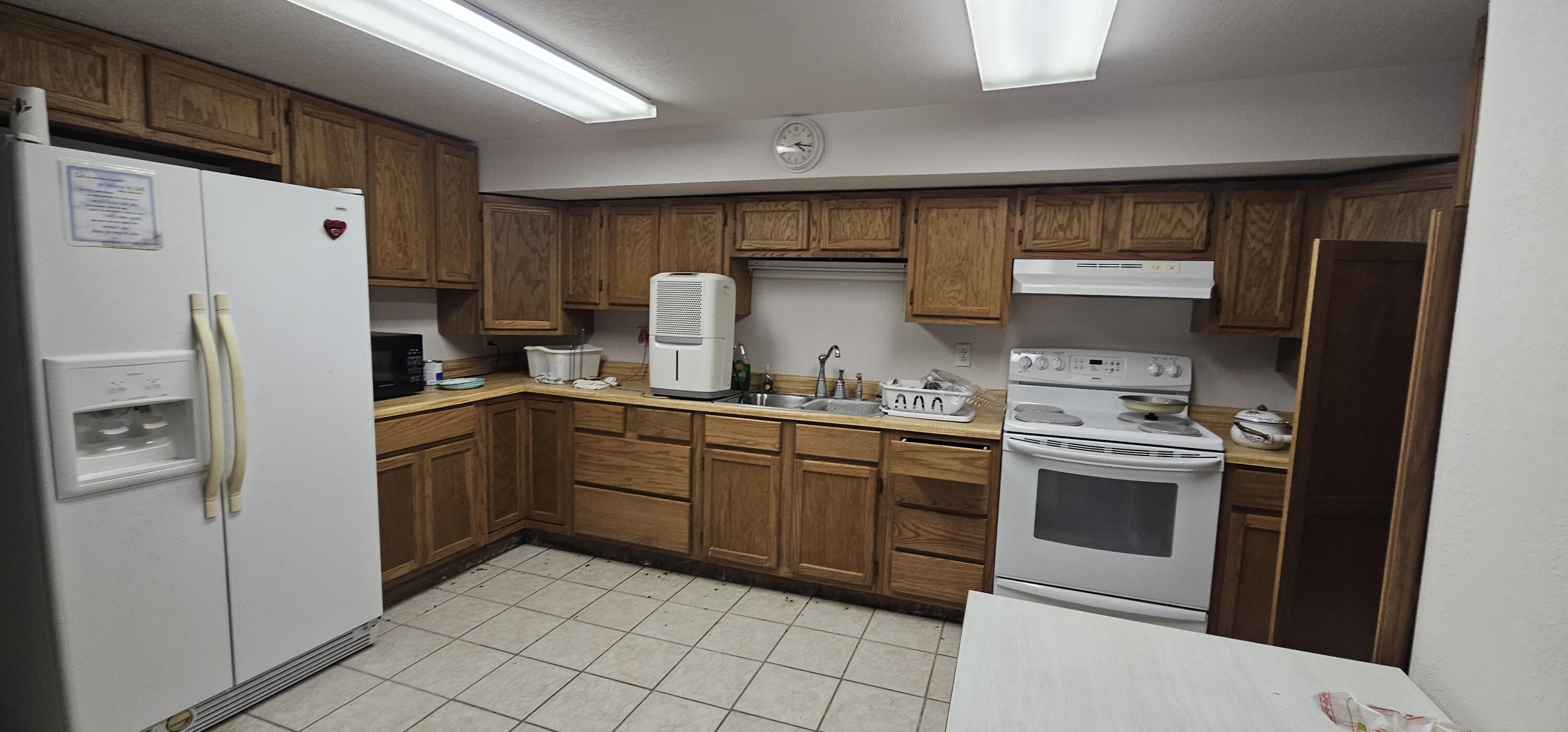 Photo 11 - Commercial Sale for sale – 400  Bingham Street  Koshkonong, MO