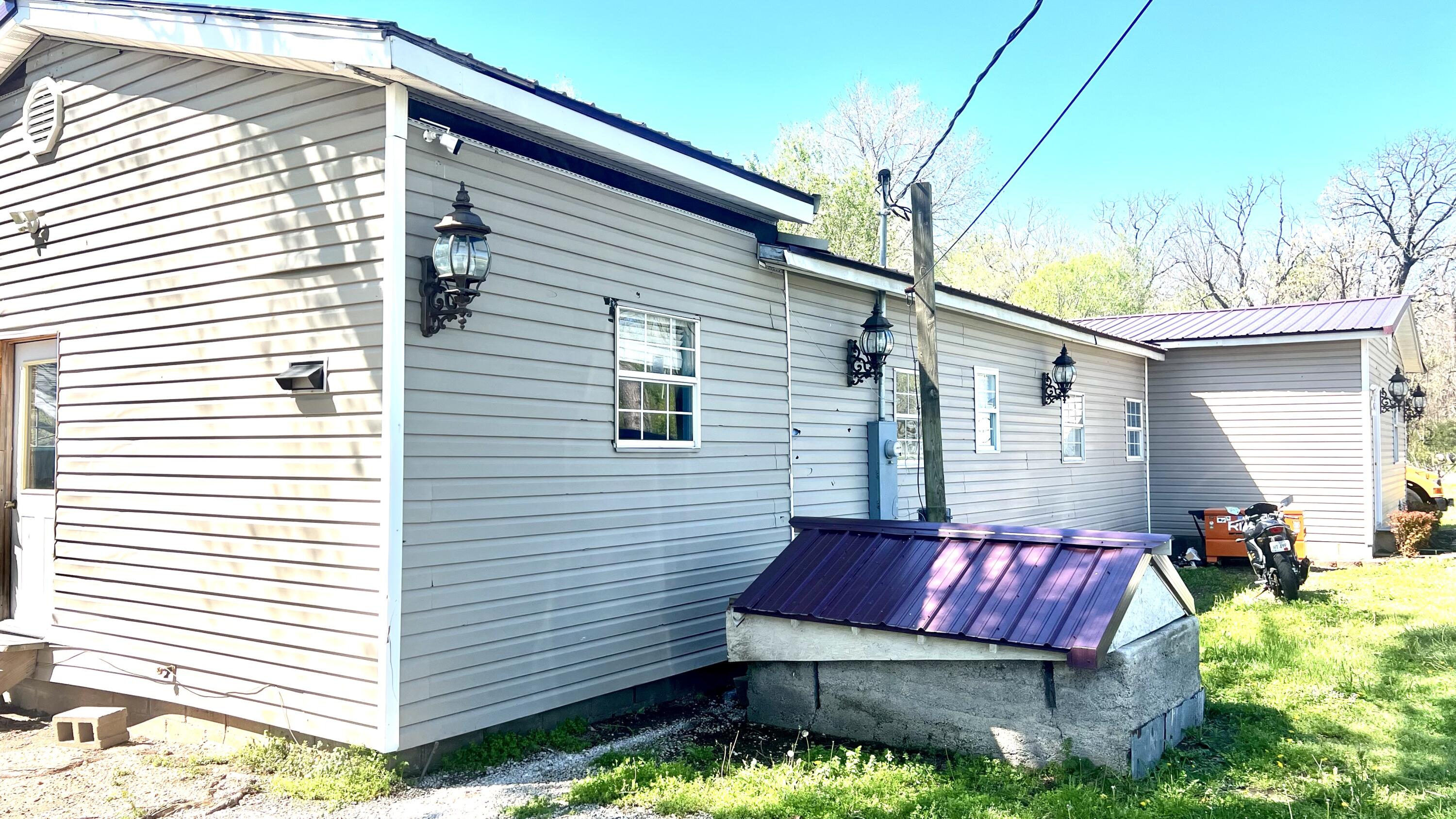 Photo 4 - Residential for sale – 3090  State Highway 96   Reeds, MO