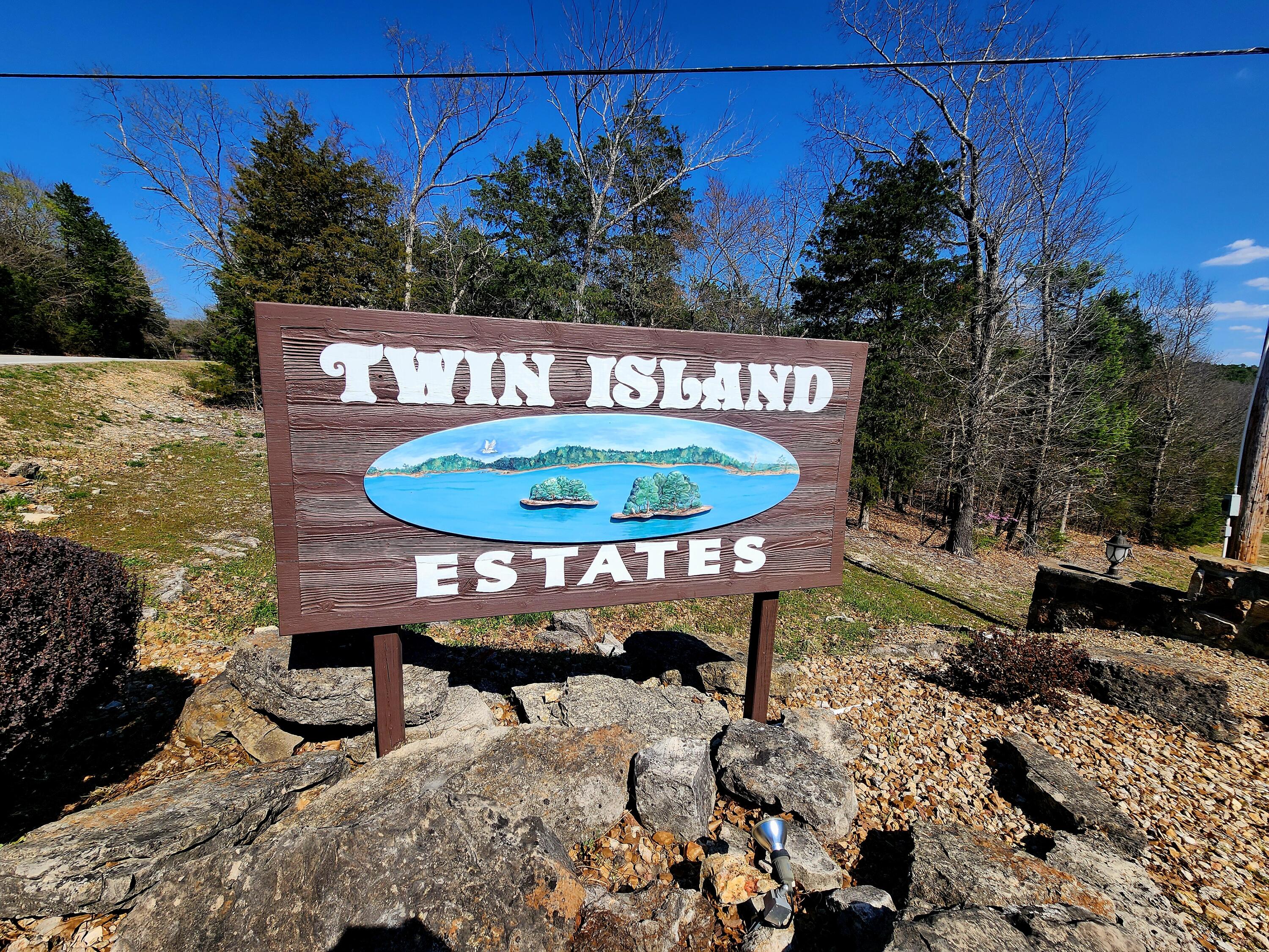 Photo 2 - Land for sale – 76  Cedar Drive  Blue Eye, MO