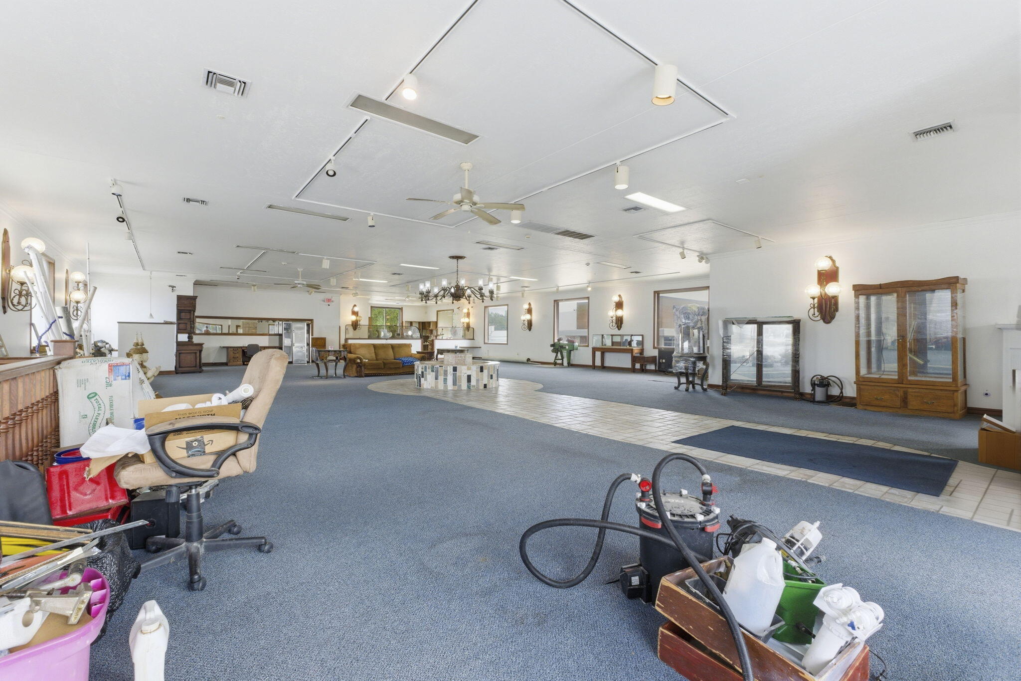 Photo 5 - Commercial Sale for sale – 2122 S Glenstone Avenue  Springfield, MO