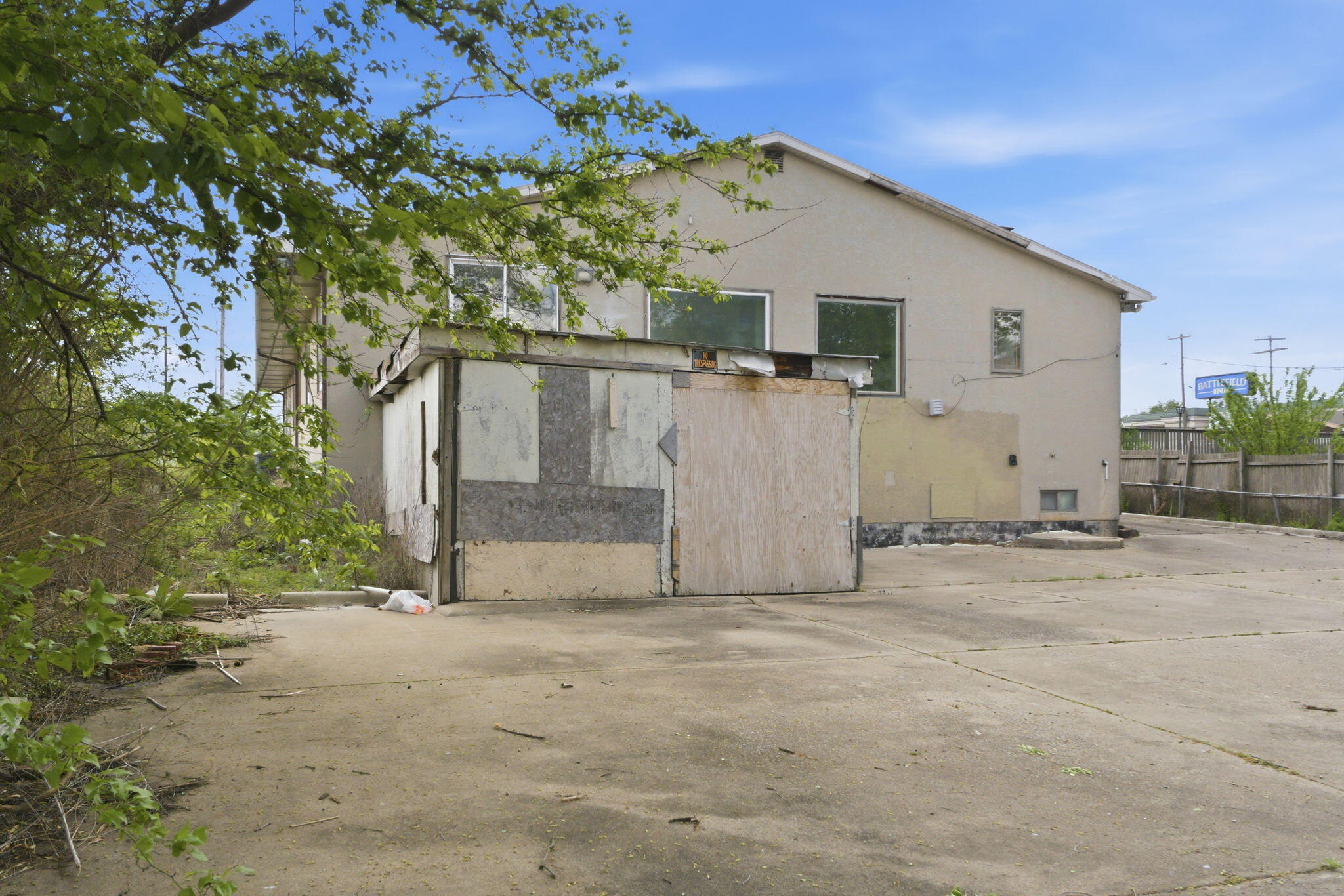 Photo 41 - Commercial Sale for sale – 2122 S Glenstone Avenue  Springfield, MO