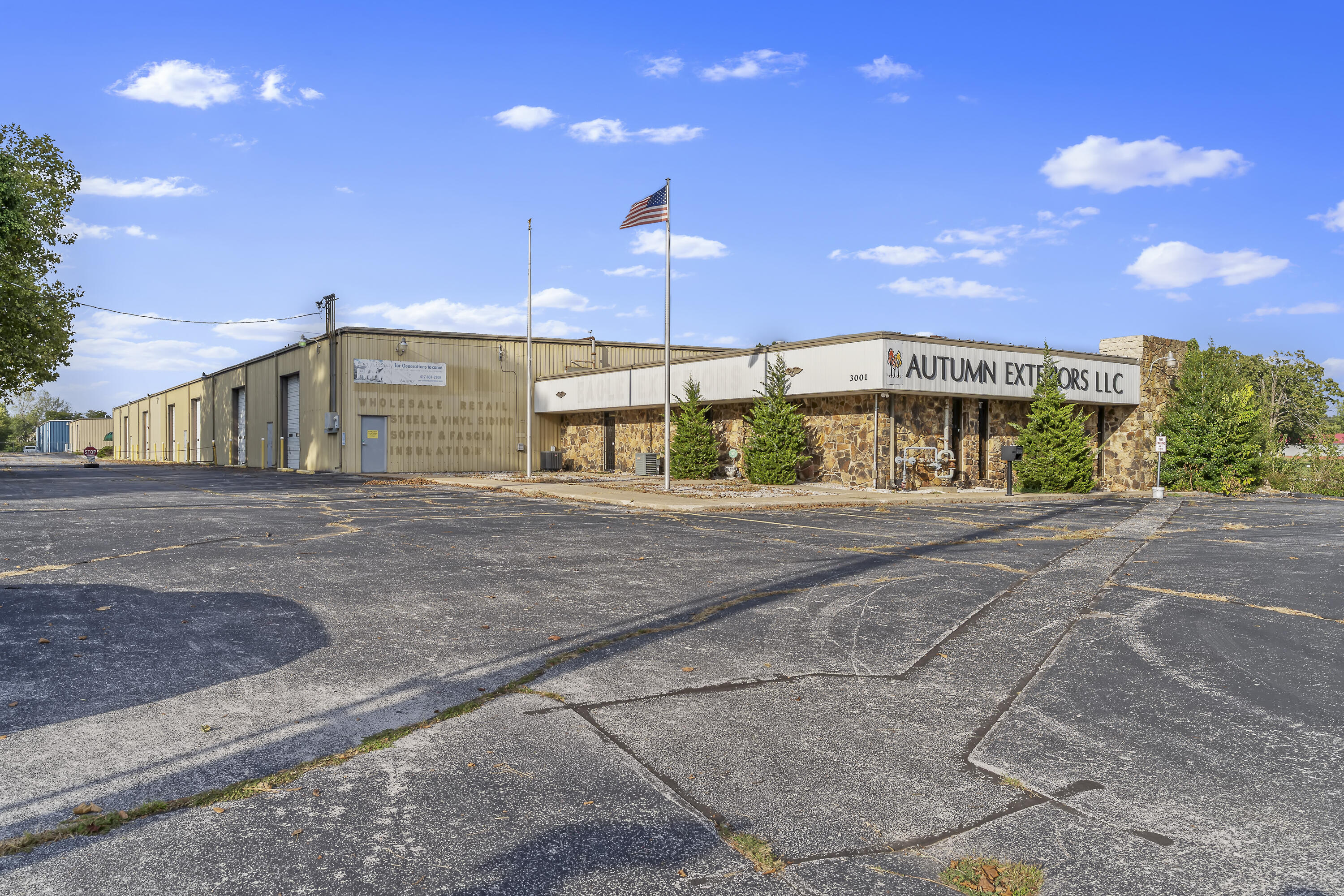 Commercial Sale for sale – 3001 E Pythian Street  Springfield, MO