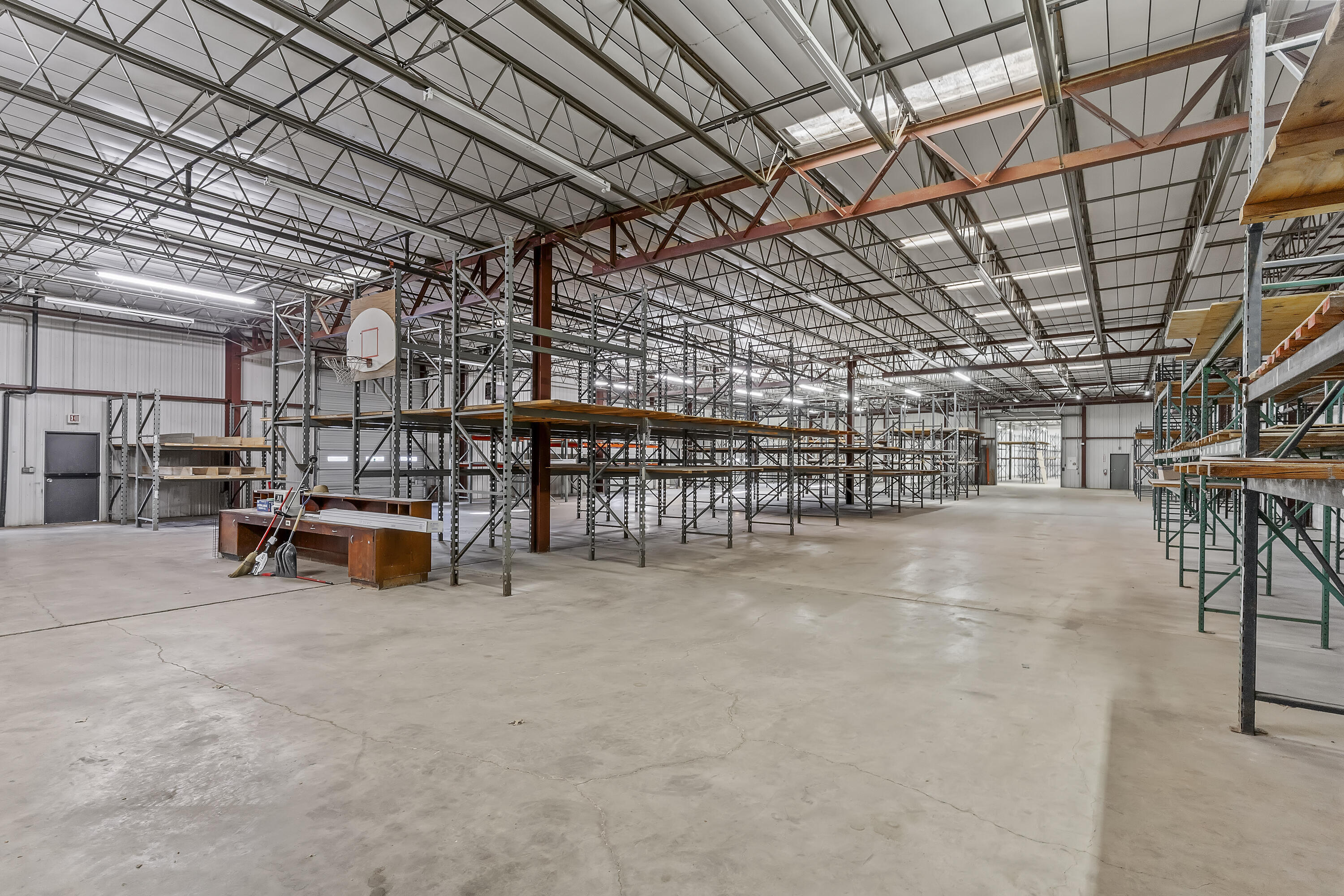 Photo 5 - Commercial Sale for sale – 3001 E Pythian Street  Springfield, MO