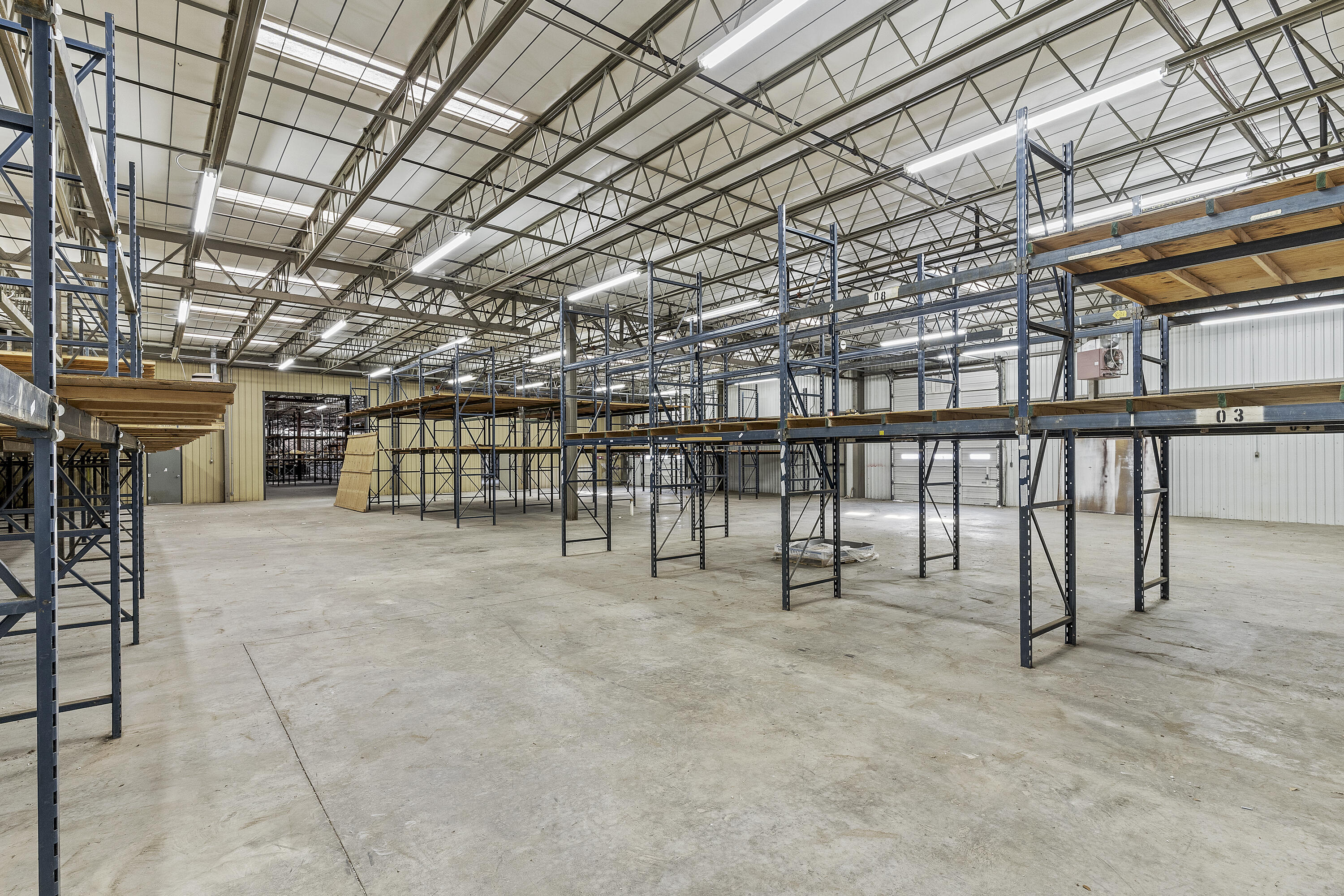 Photo 9 - Commercial Sale for sale – 3001 E Pythian Street  Springfield, MO
