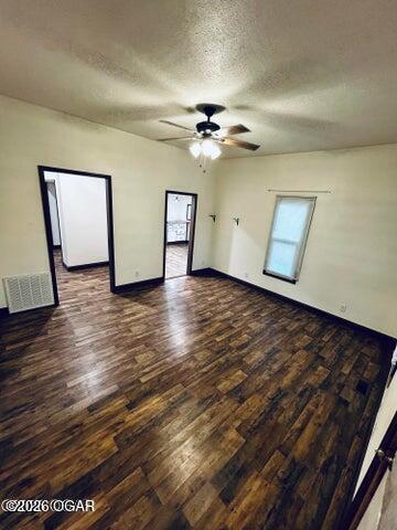 Photo 5 - Residential for sale – 501  Washington Avenue  Neosho, MO