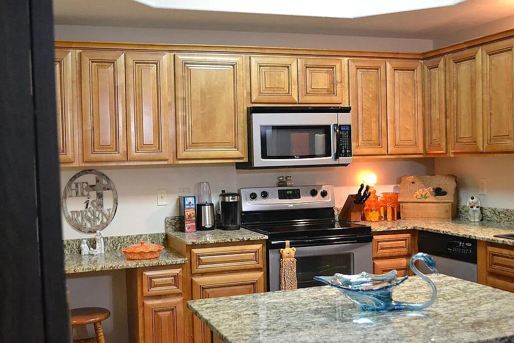 Photo 8 - Residential for sale – 180  Grace Chapel Road  Blue Eye, MO