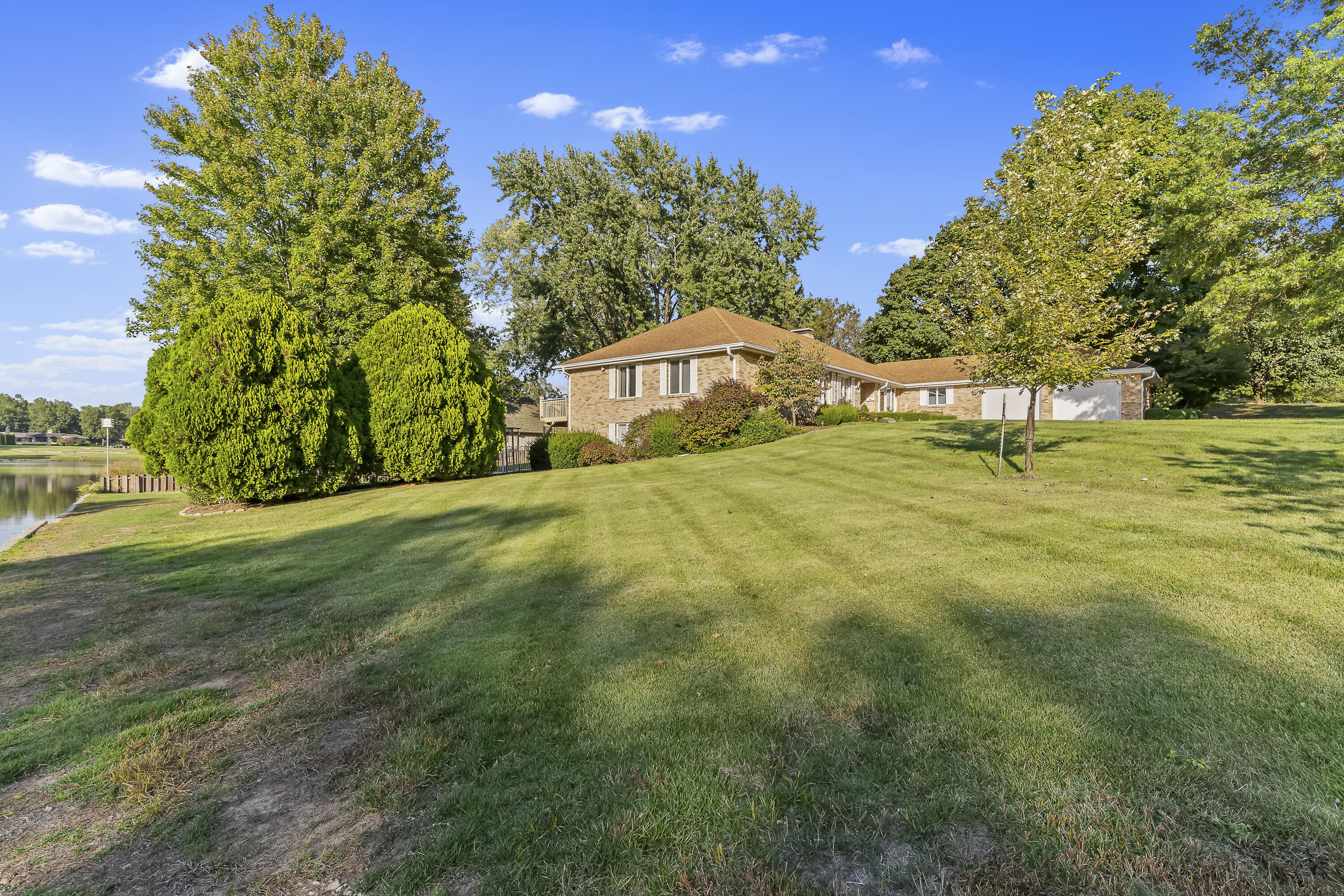 Photo 7 - Residential for sale – 2747 E Rocklyn Road  Springfield, MO