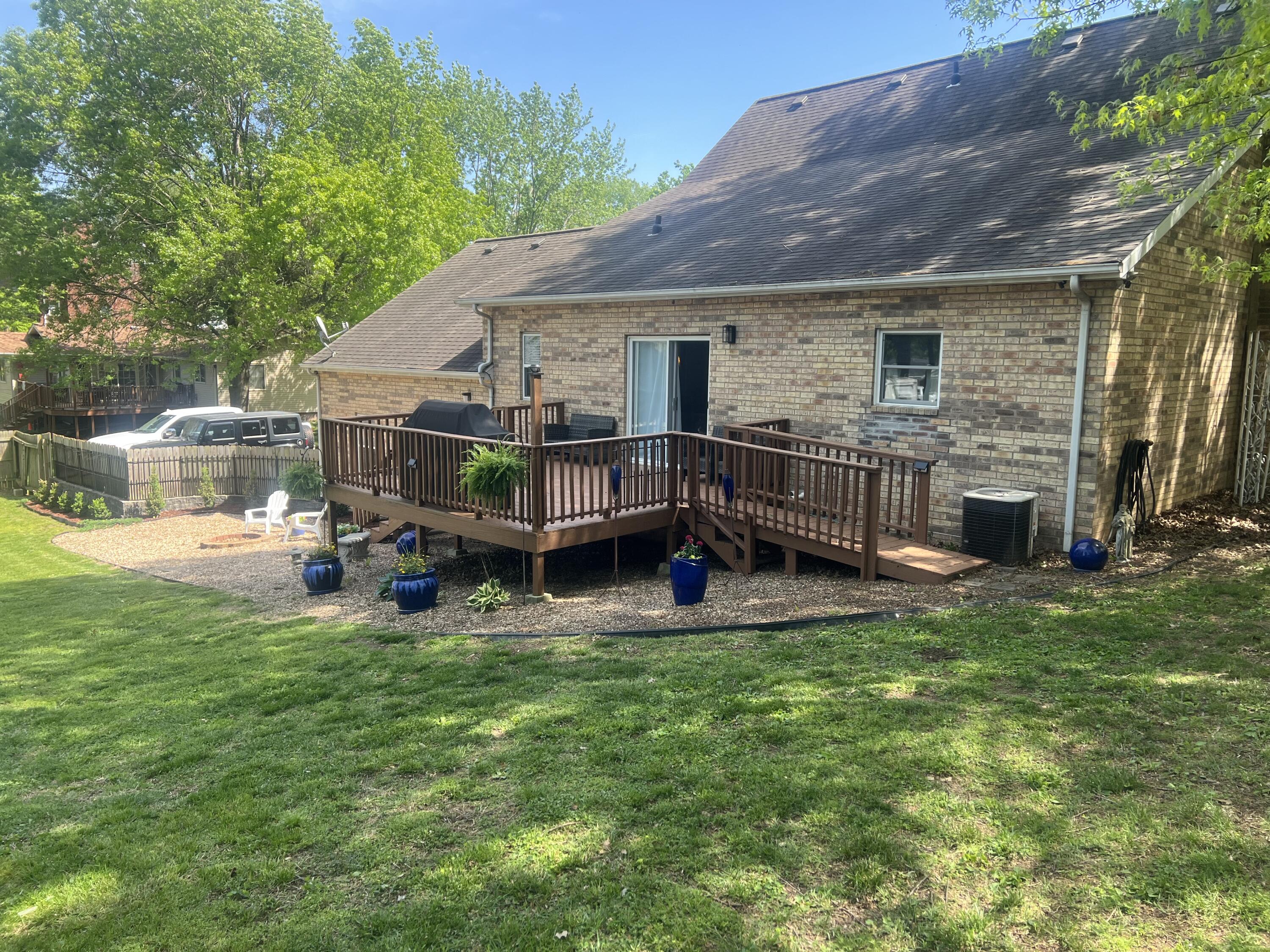 Photo 7 - Residential for sale – 340 S Belaire Street  Monett, MO