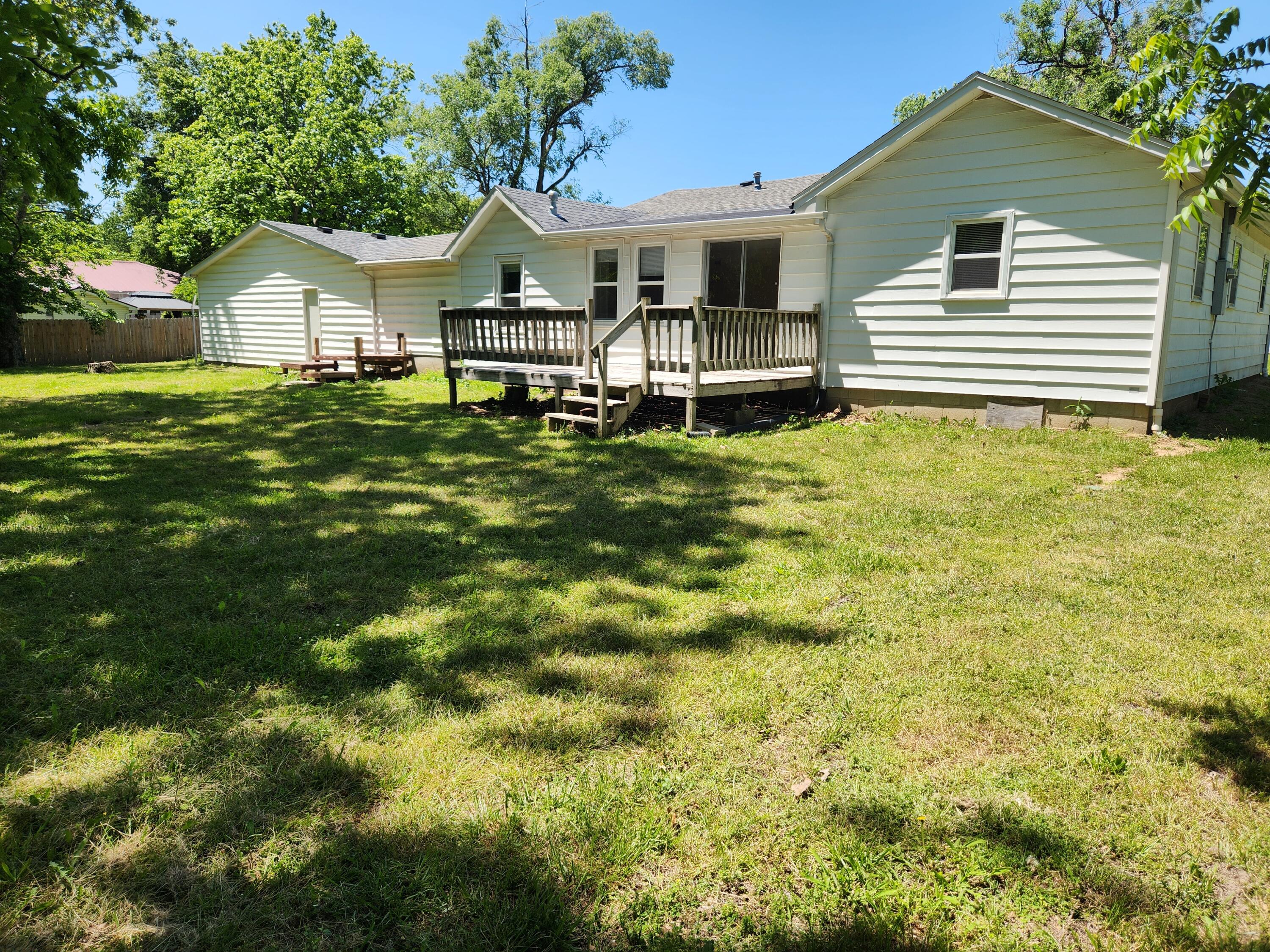 Photo 23 - Residential for sale – 510 S Missouri Street  Marionville, MO