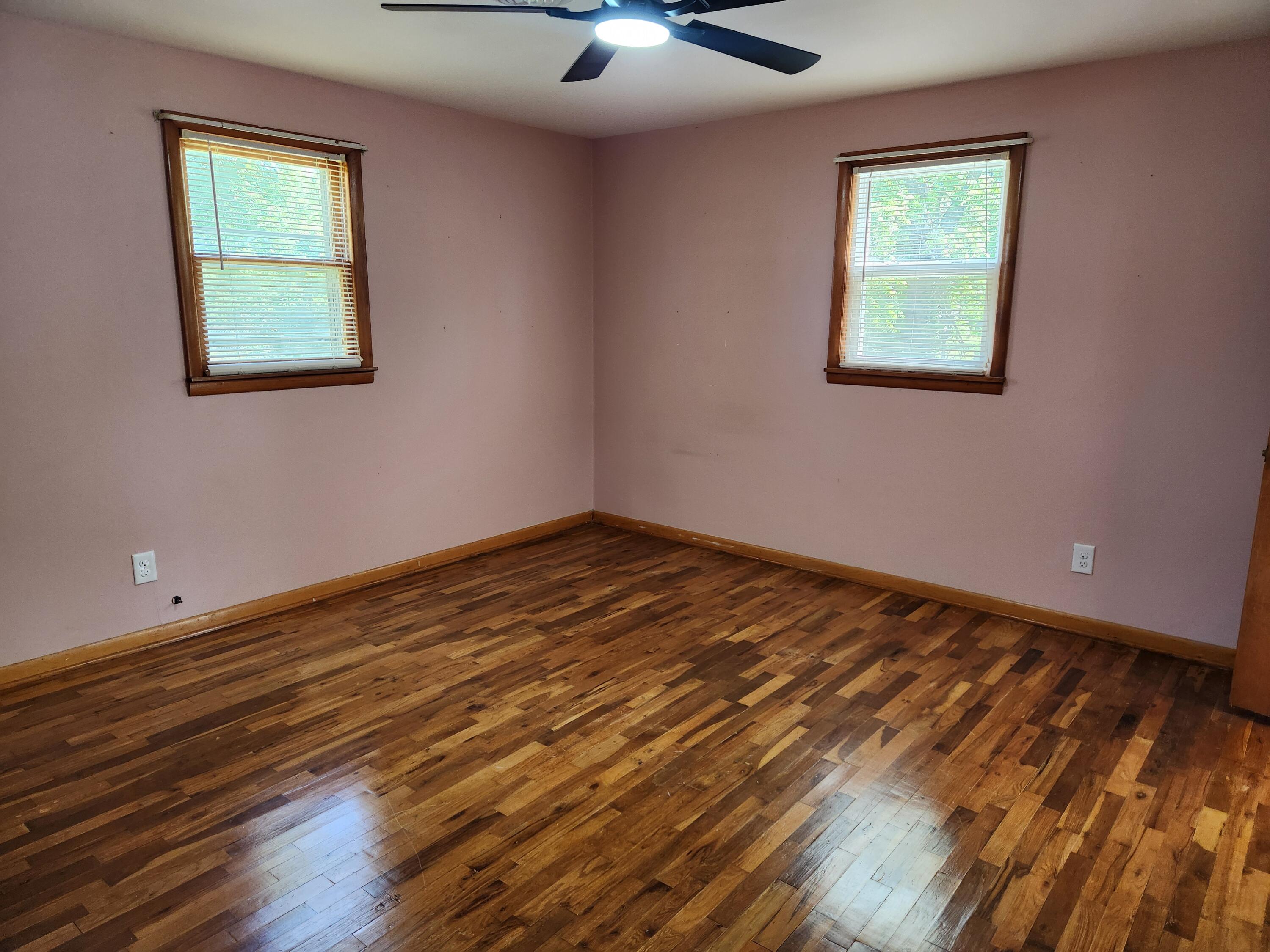 Photo 8 - Residential for sale – 510 S Missouri Street  Marionville, MO