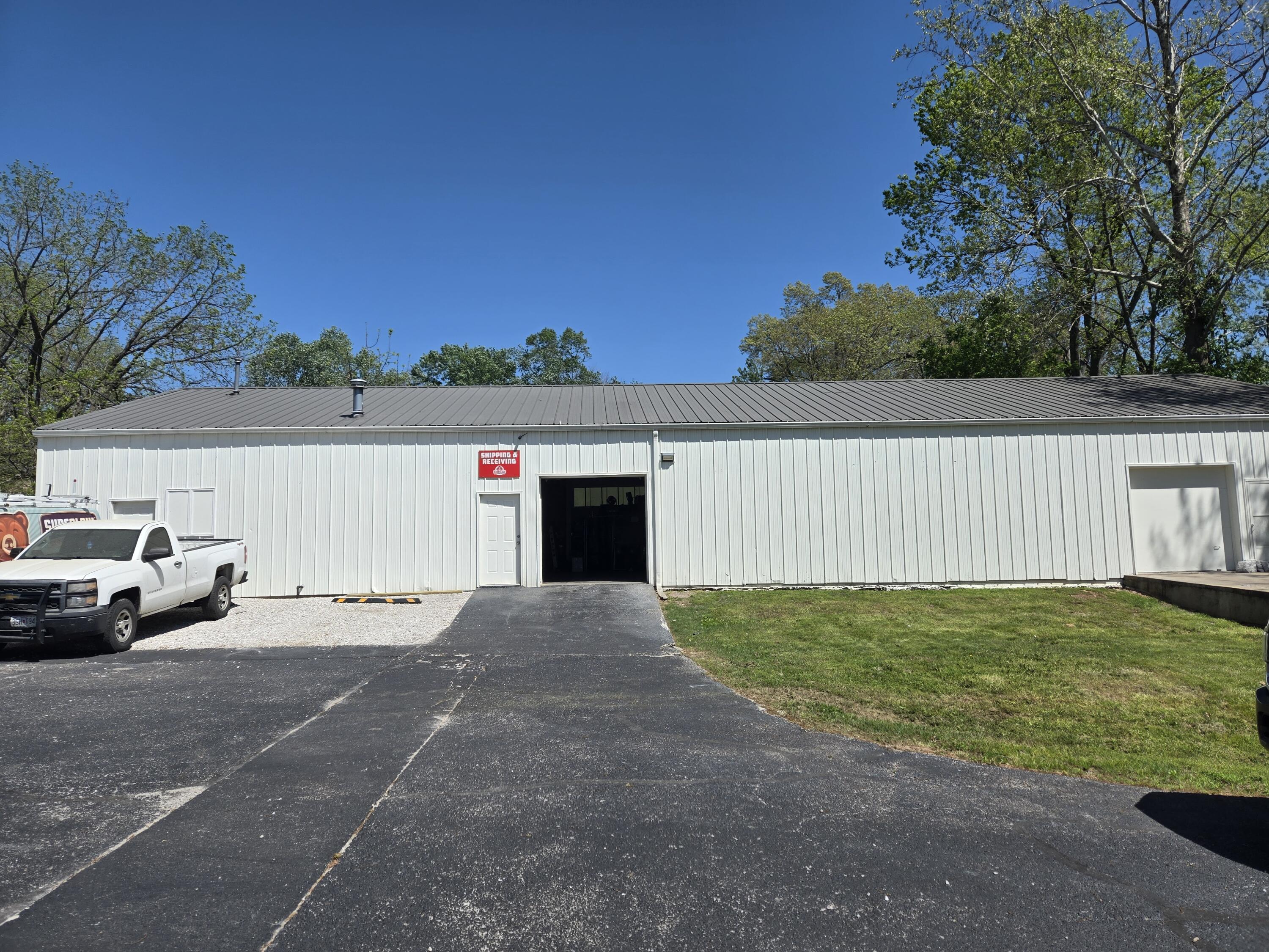 Photo 28 - Commercial Sale for sale – 808  Edison Road  Cassville, MO