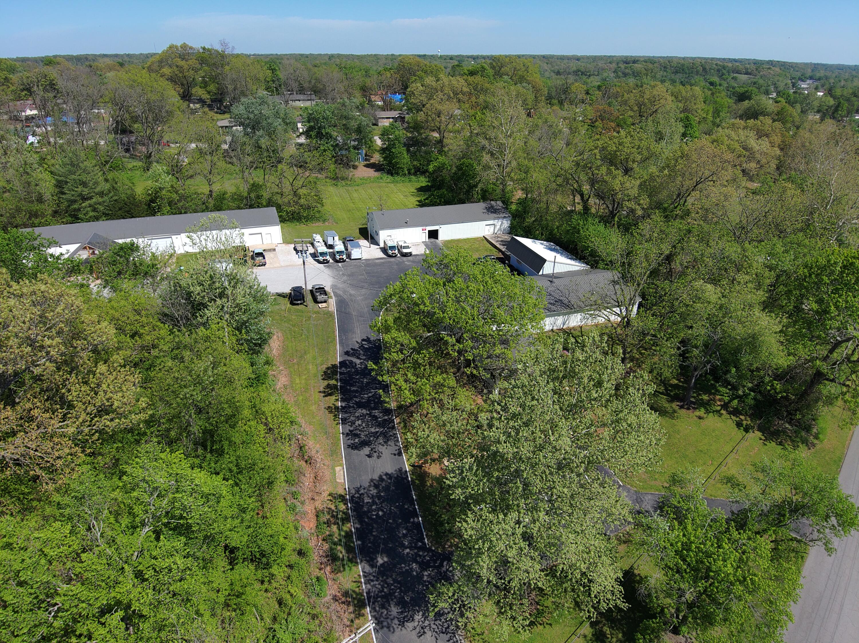 Photo 45 - Commercial Sale for sale – 808  Edison Road  Cassville, MO