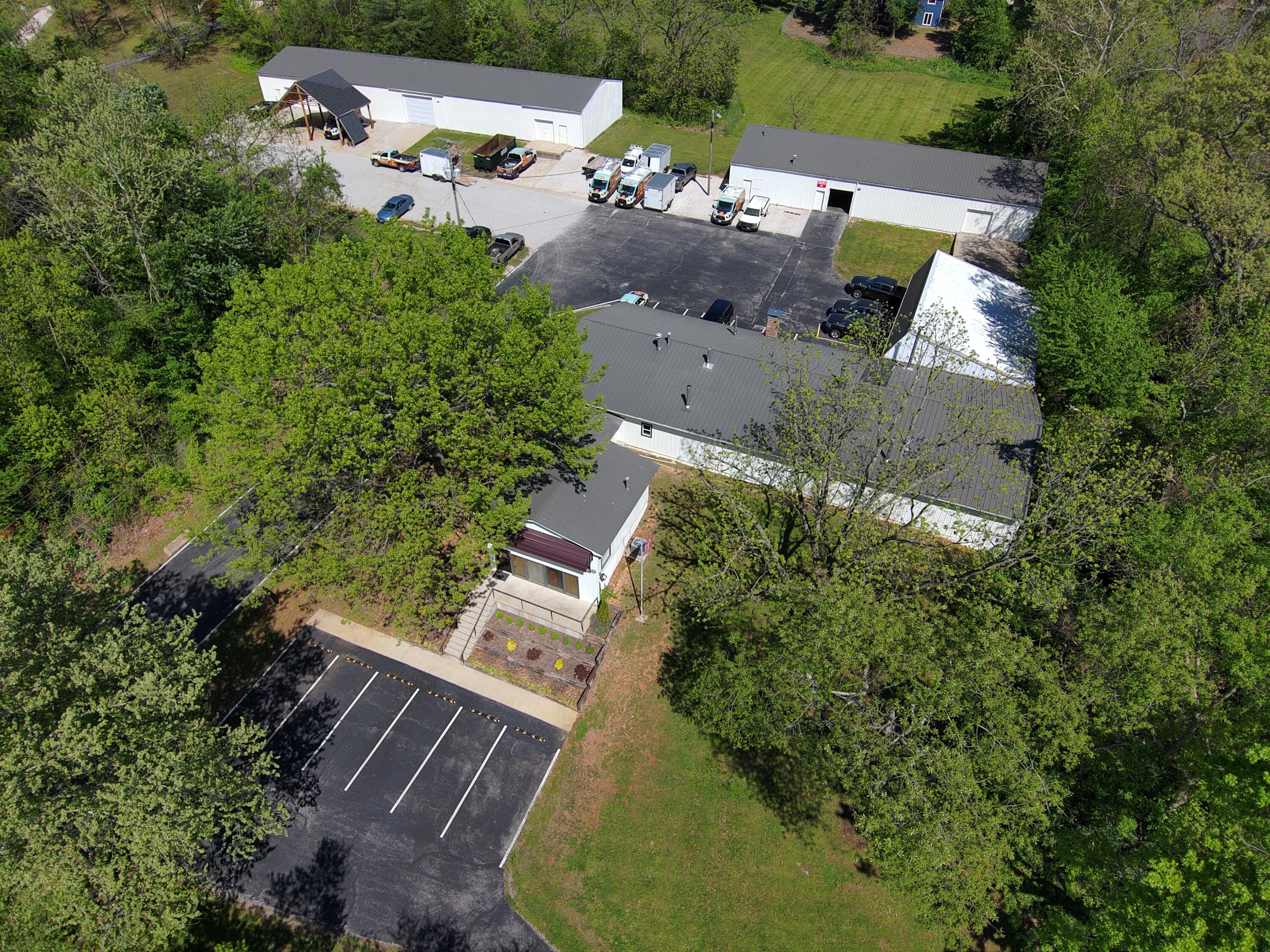 Photo 2 - Commercial Sale for sale – 808  Edison Road  Cassville, MO