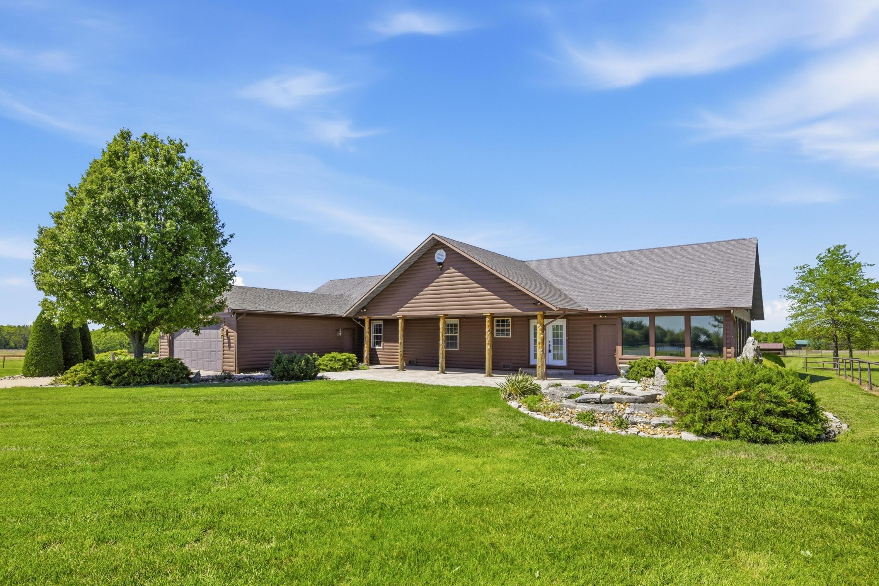 Photo 2 - Residential for sale – 9617  County Lane 262   Carl Junction, MO