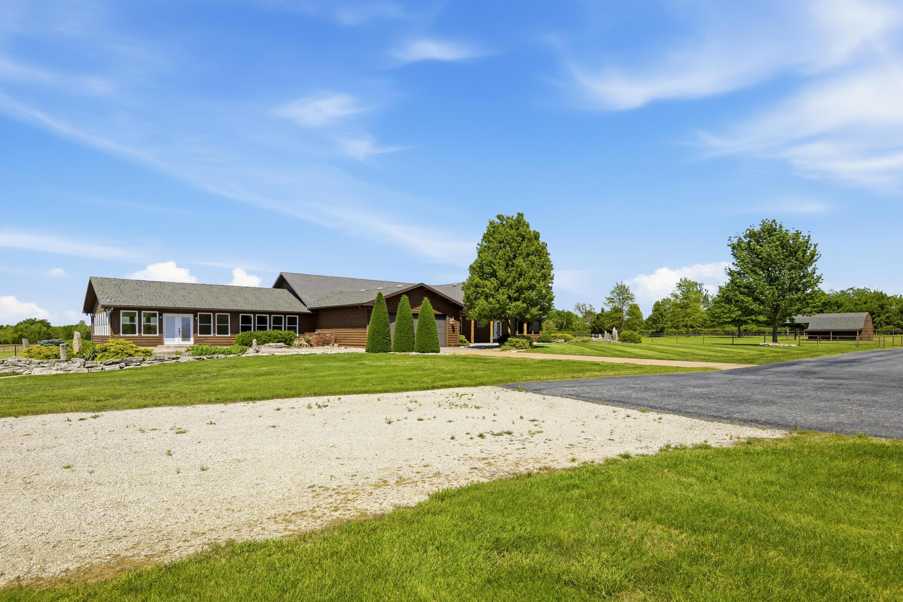 Photo 7 - Residential for sale – 9617  County Lane 262   Carl Junction, MO