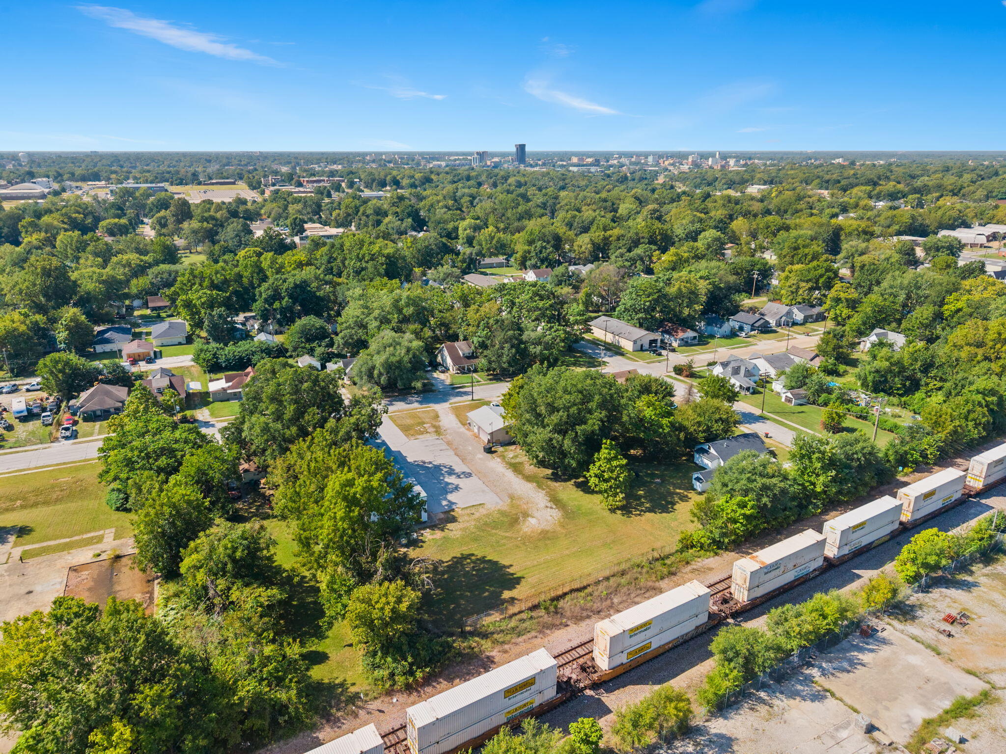 Photo 34 - Commercial Sale for sale – 1525 E Florida Street  Springfield, MO