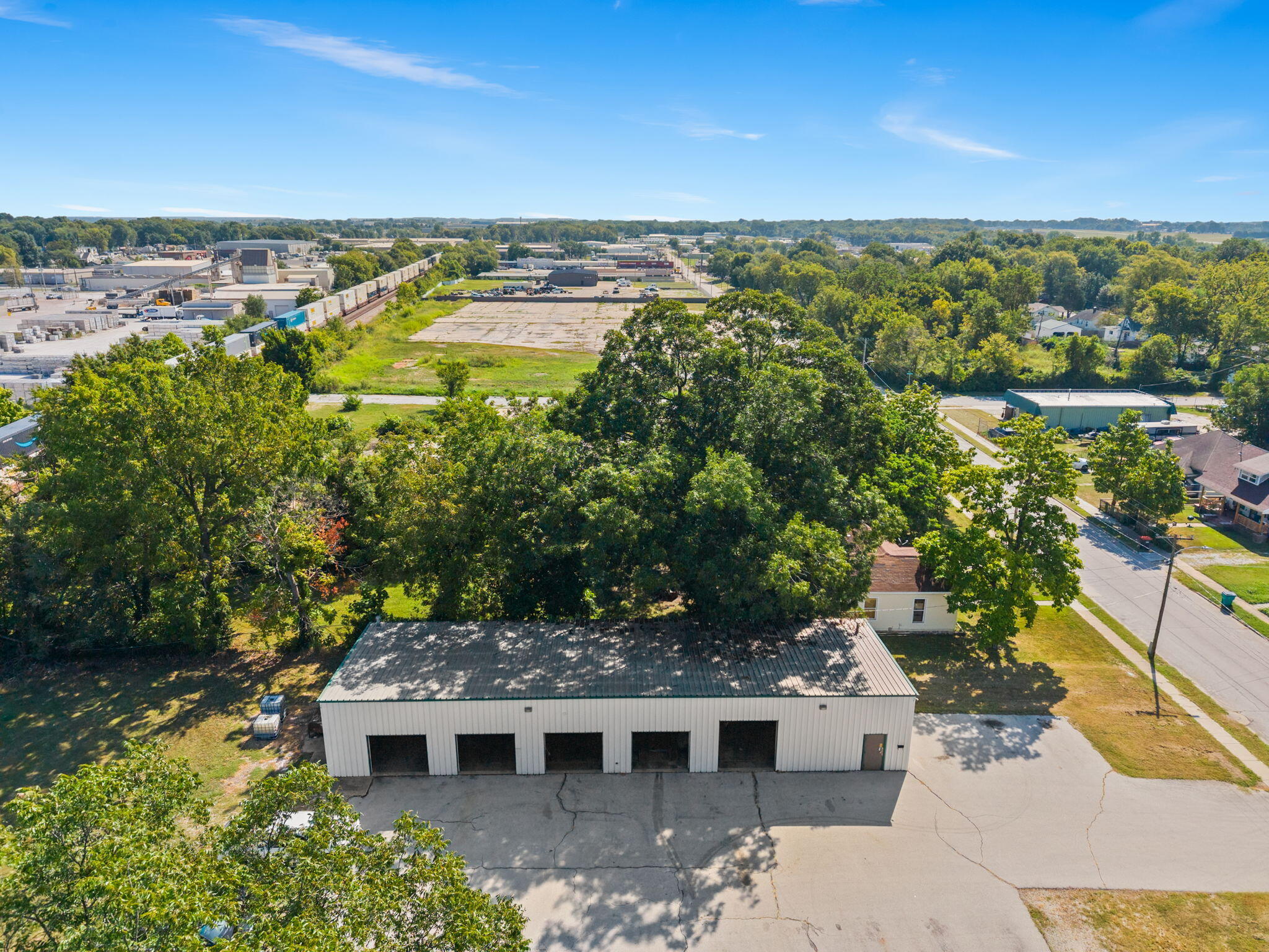 Photo 25 - Commercial Sale for sale – 1525 E Florida Street  Springfield, MO