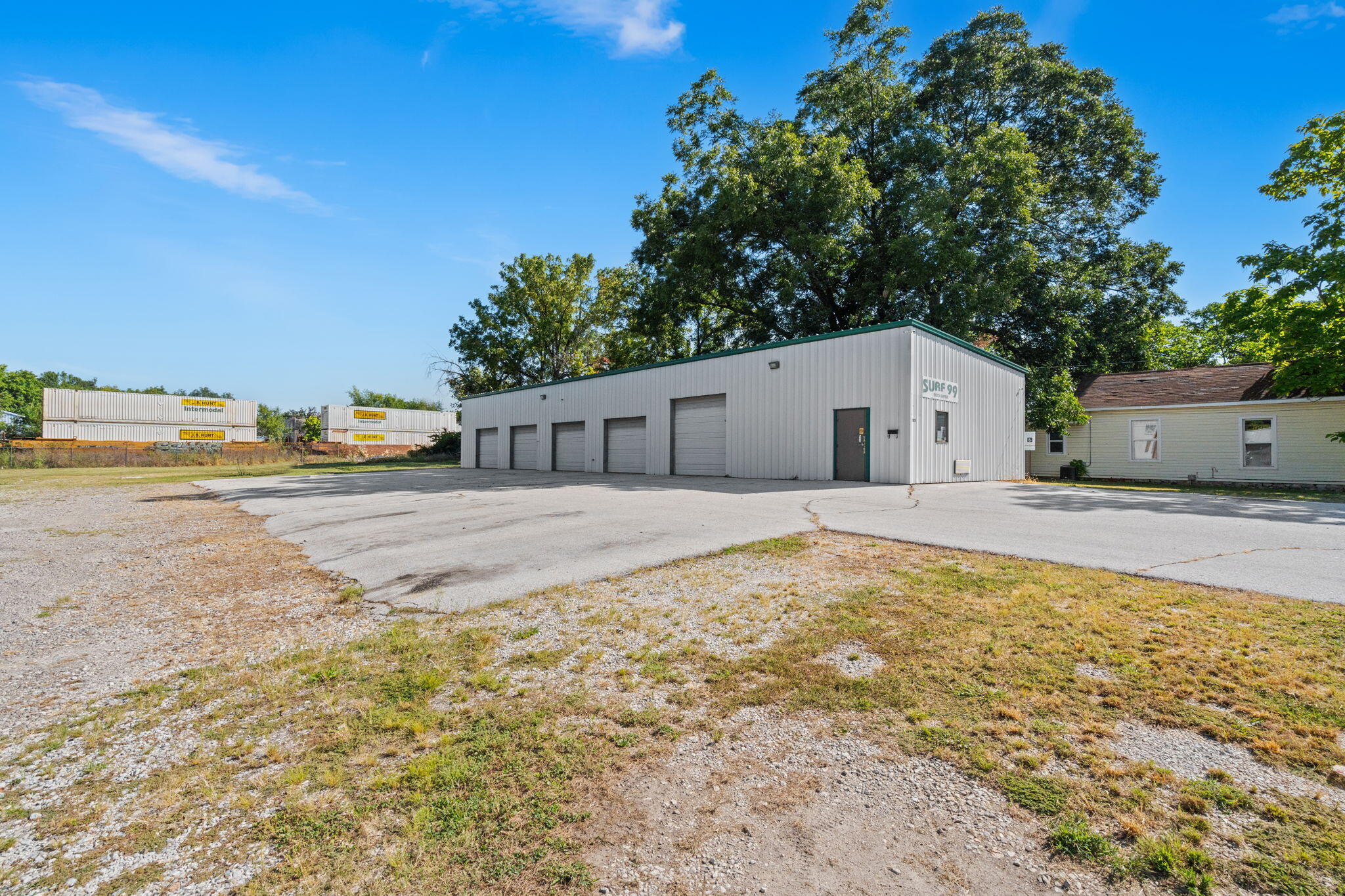 Photo 5 - Commercial Sale for sale – 1525 E Florida Street  Springfield, MO