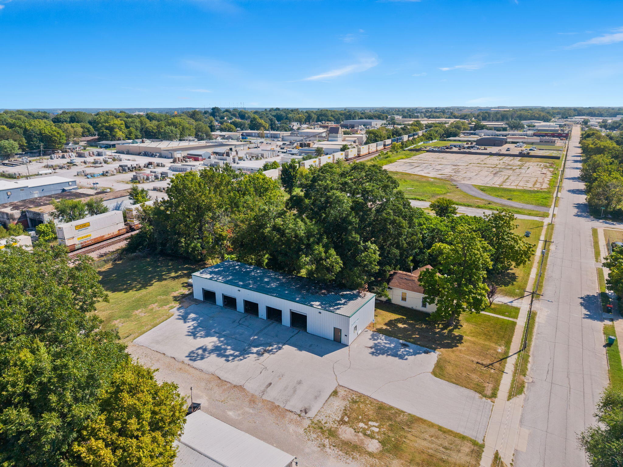 Photo 28 - Commercial Sale for sale – 1525 E Florida Street  Springfield, MO
